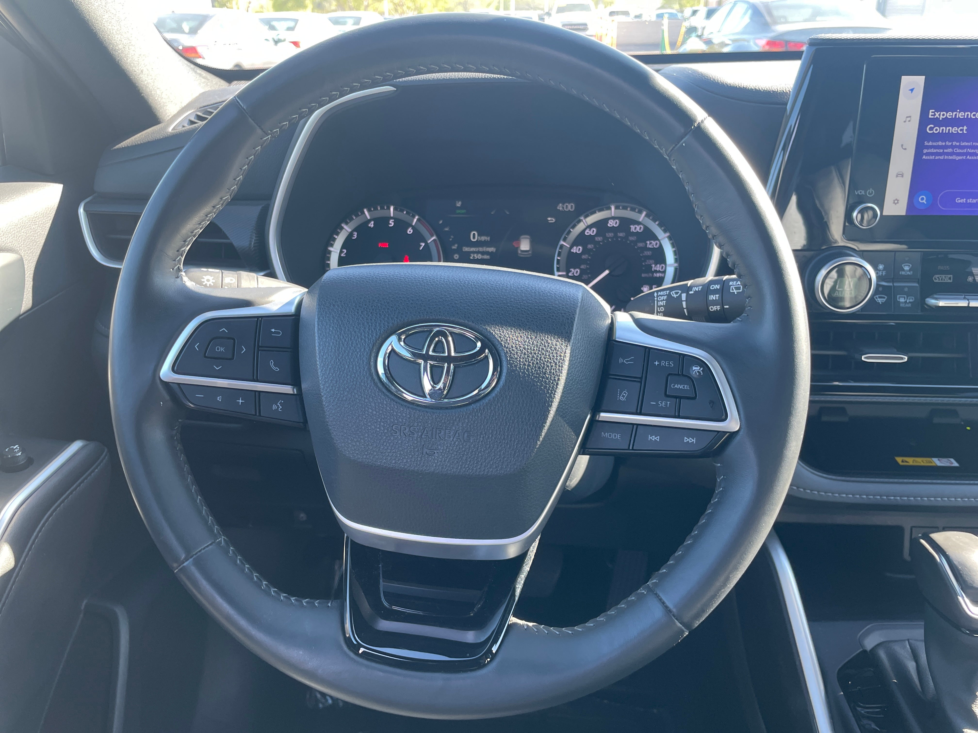 2024 Toyota Highlander XSE 5
