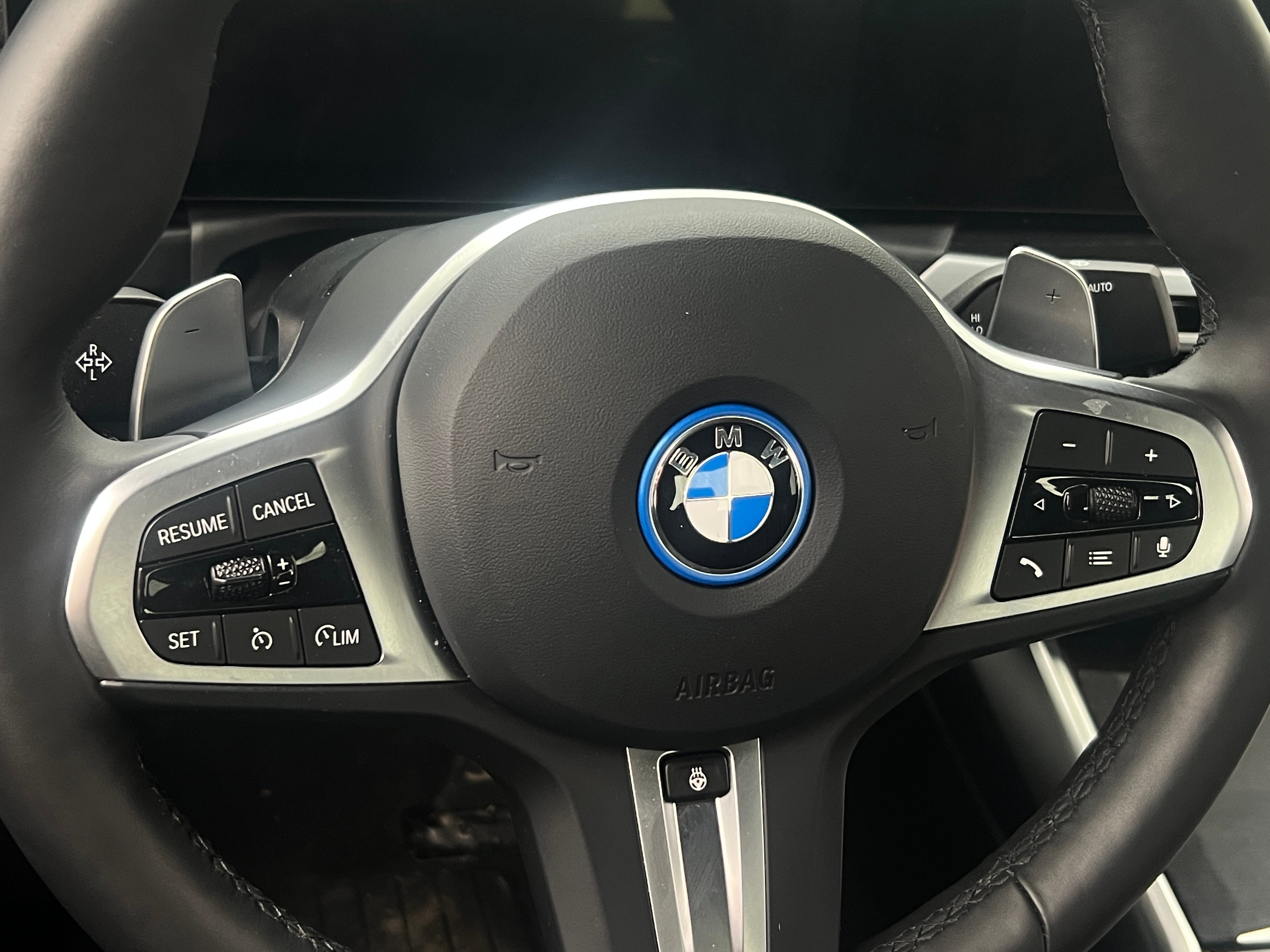 2024 BMW 3 Series 330e xDrive 4