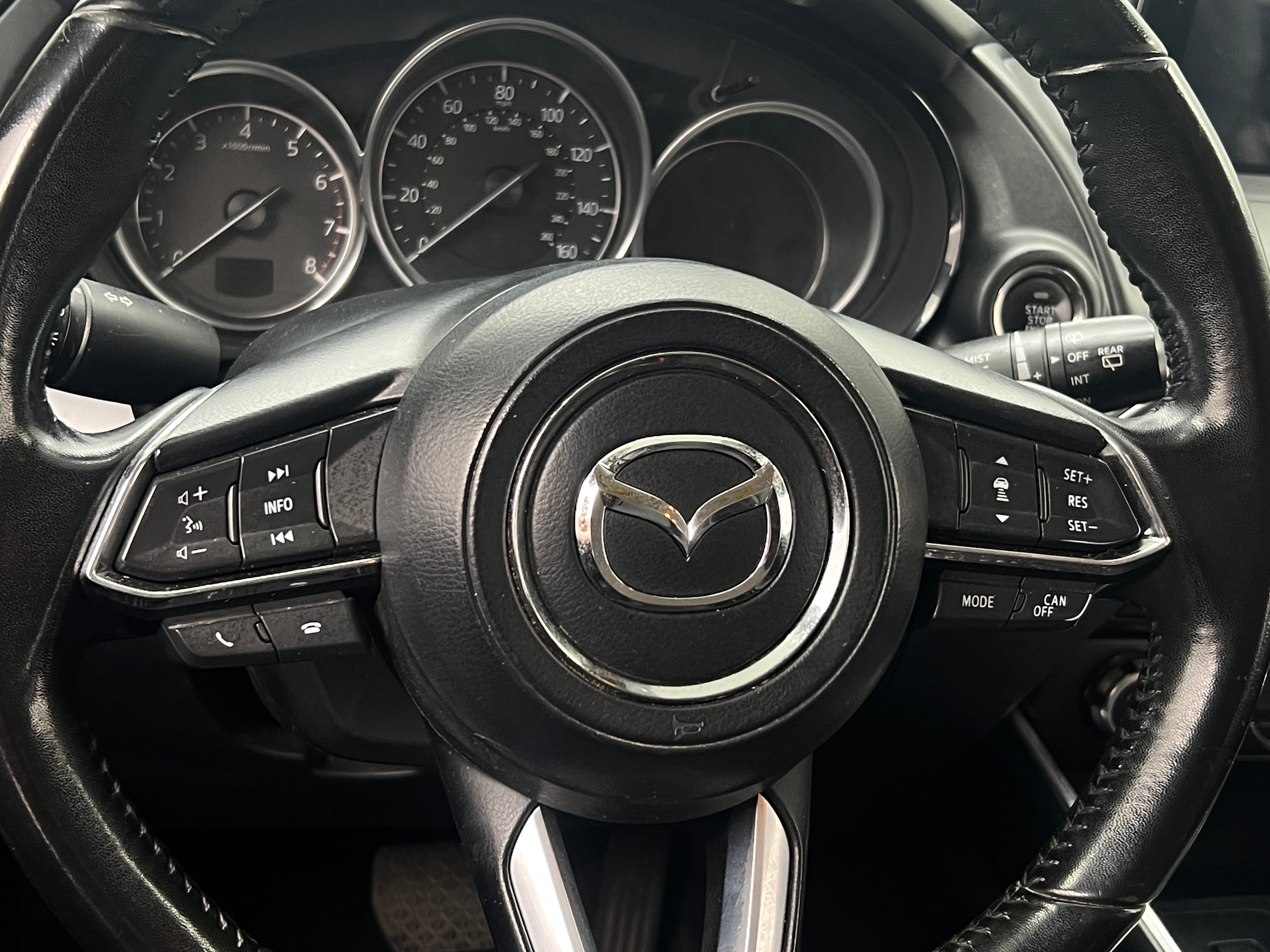 2018 Mazda CX-9 Touring 4