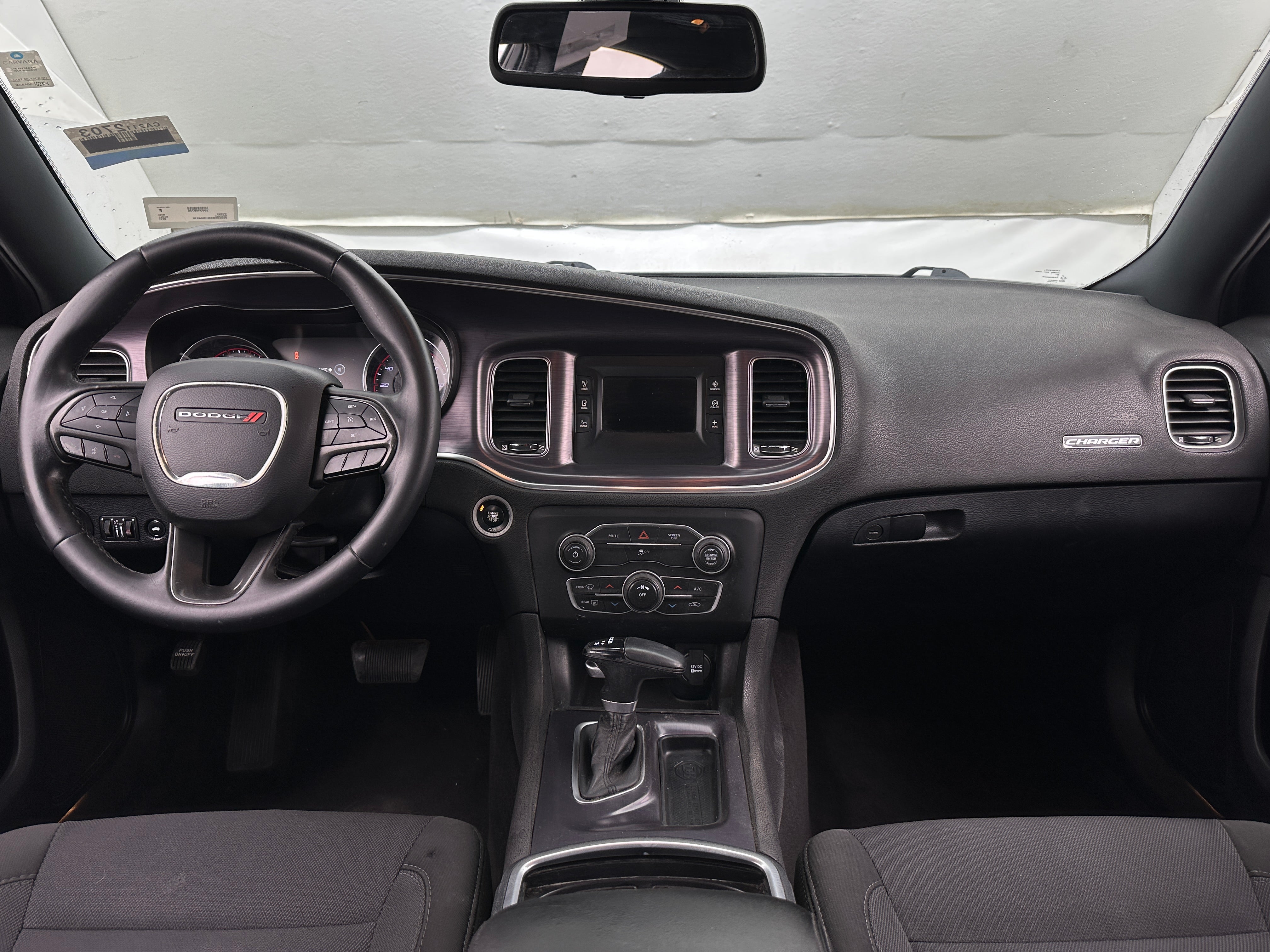 2017 Dodge Charger SE 3