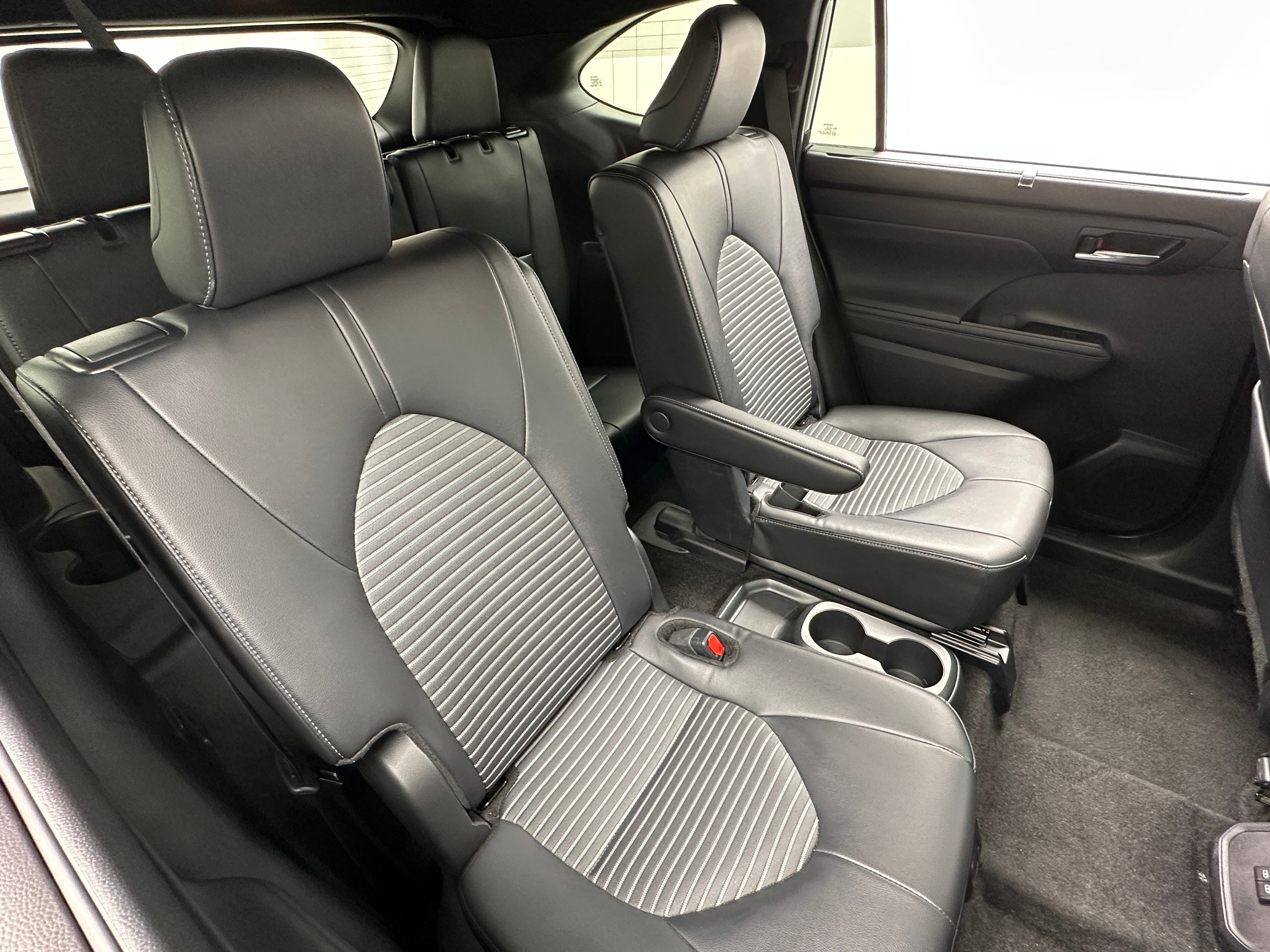 2024 Toyota Highlander XSE 6