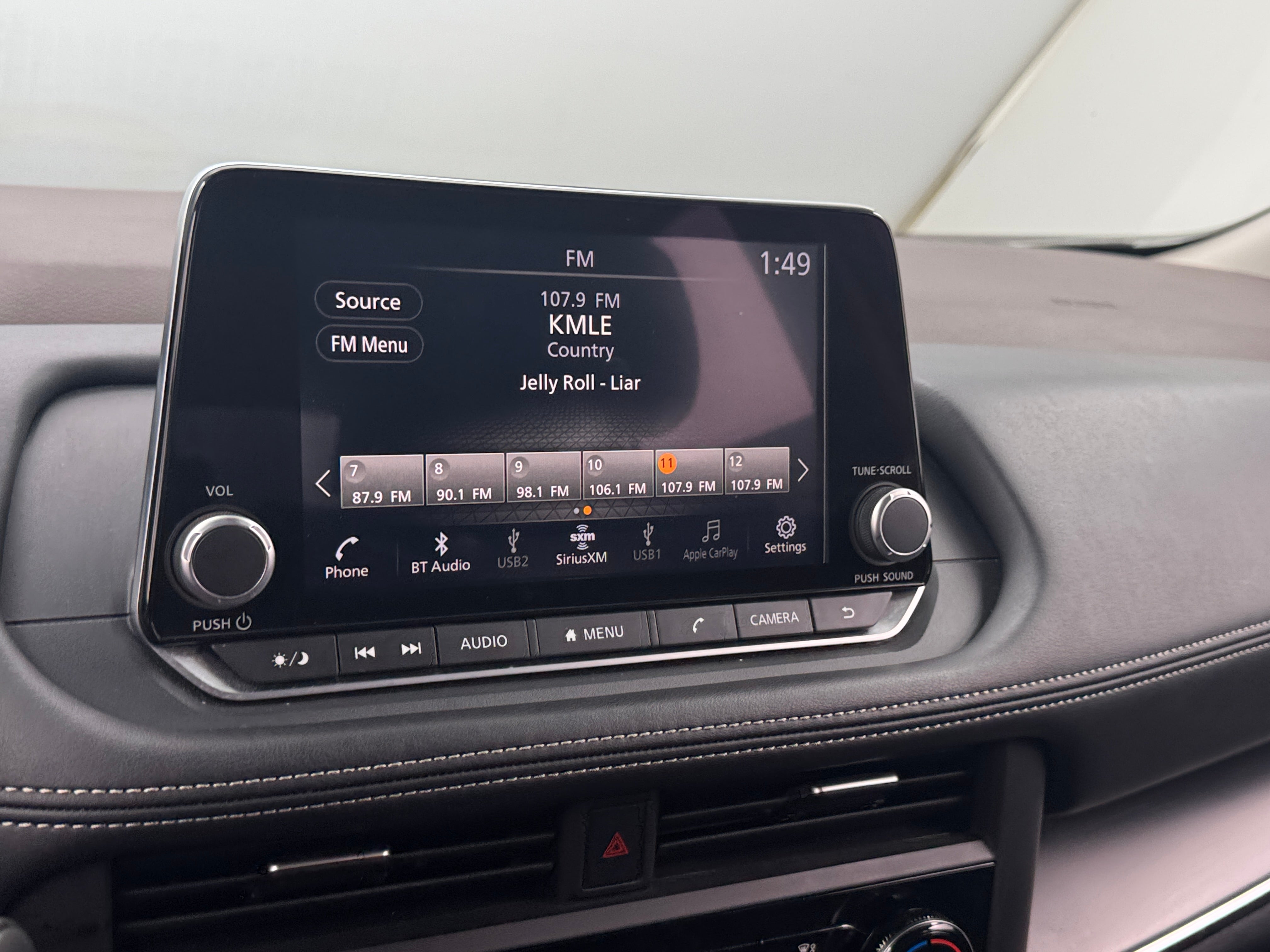 2023 Nissan Rogue S 4
