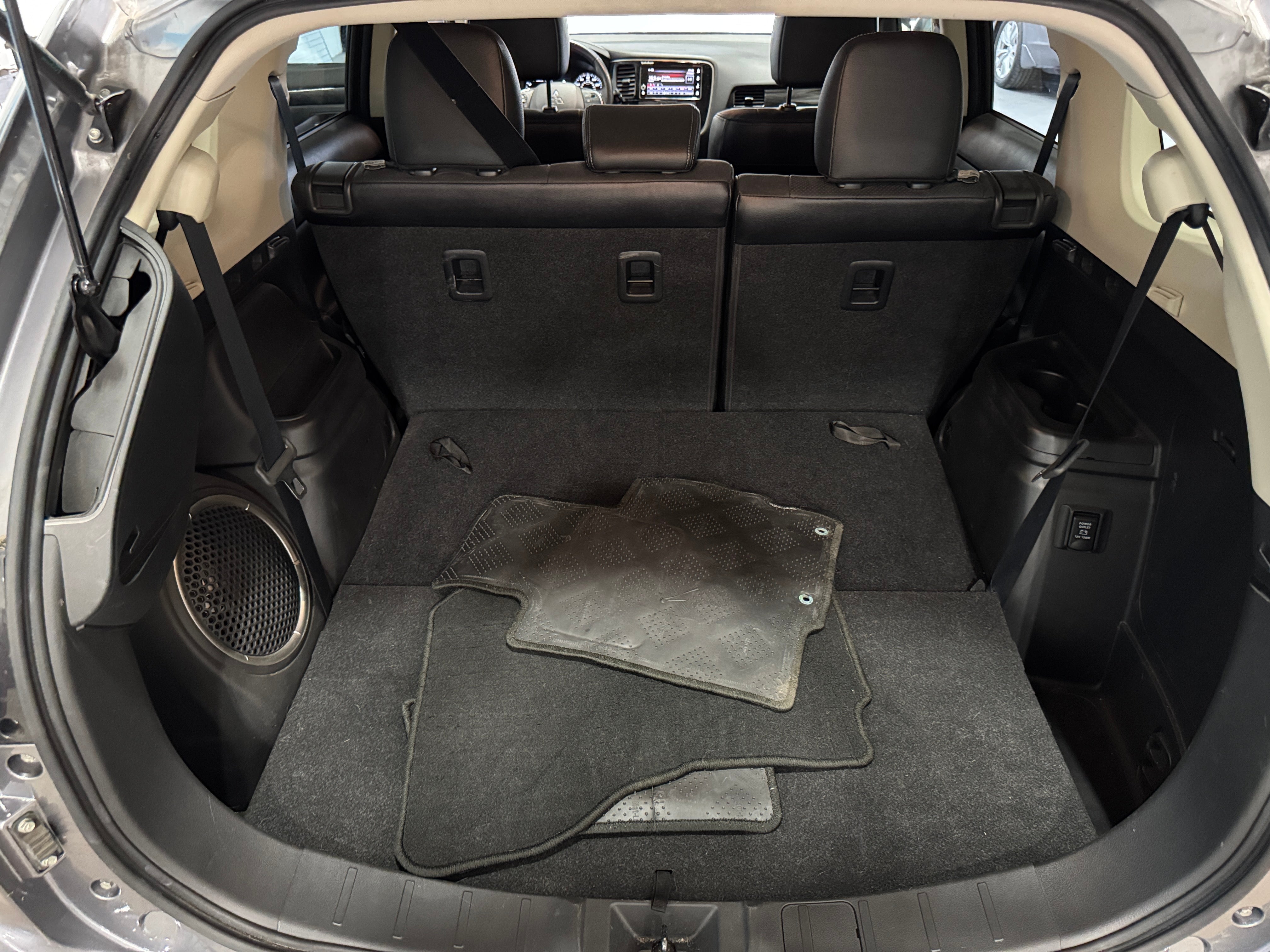 2017 Mitsubishi Outlander SEL 6