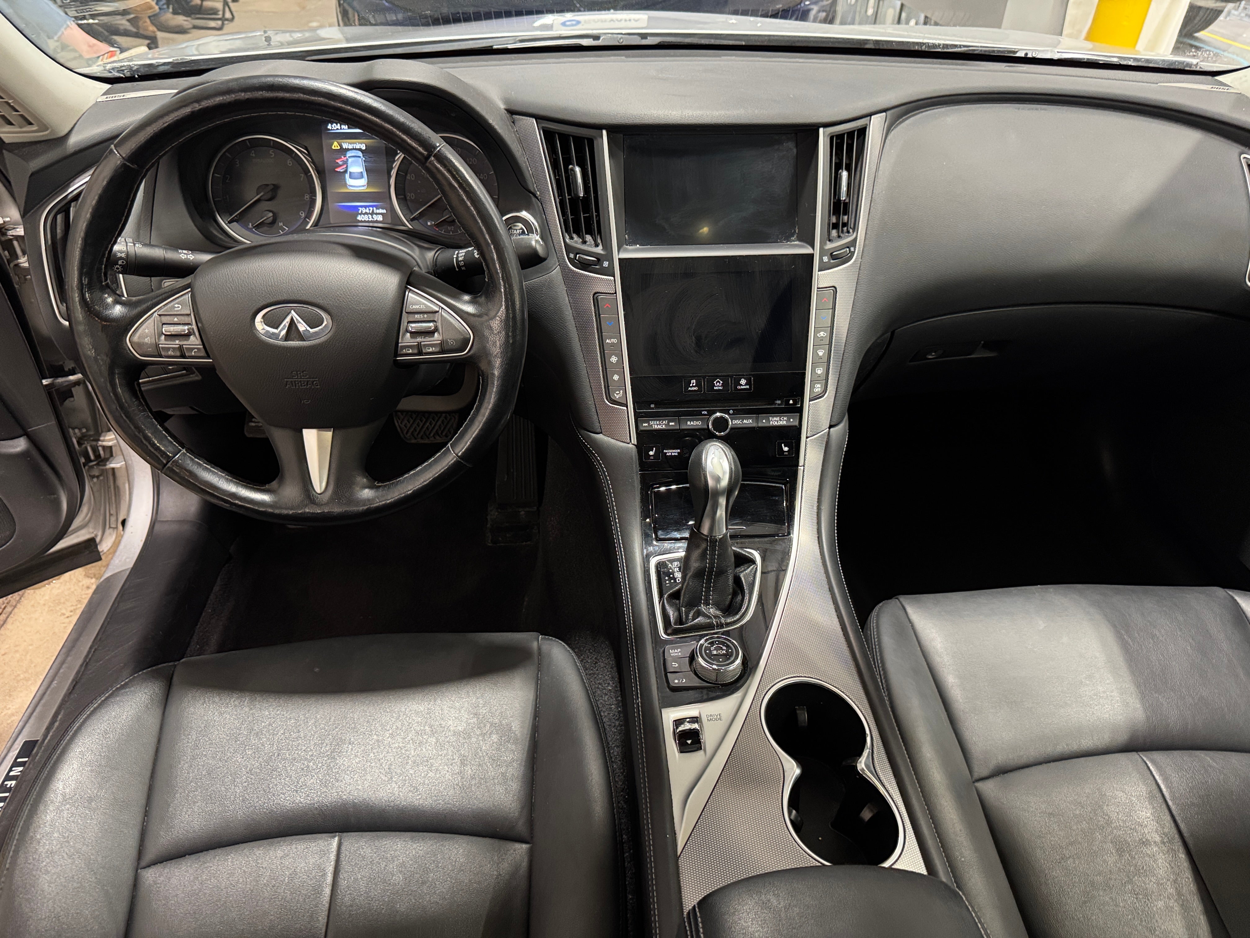 2014 INFINITI Q50 Premium 2