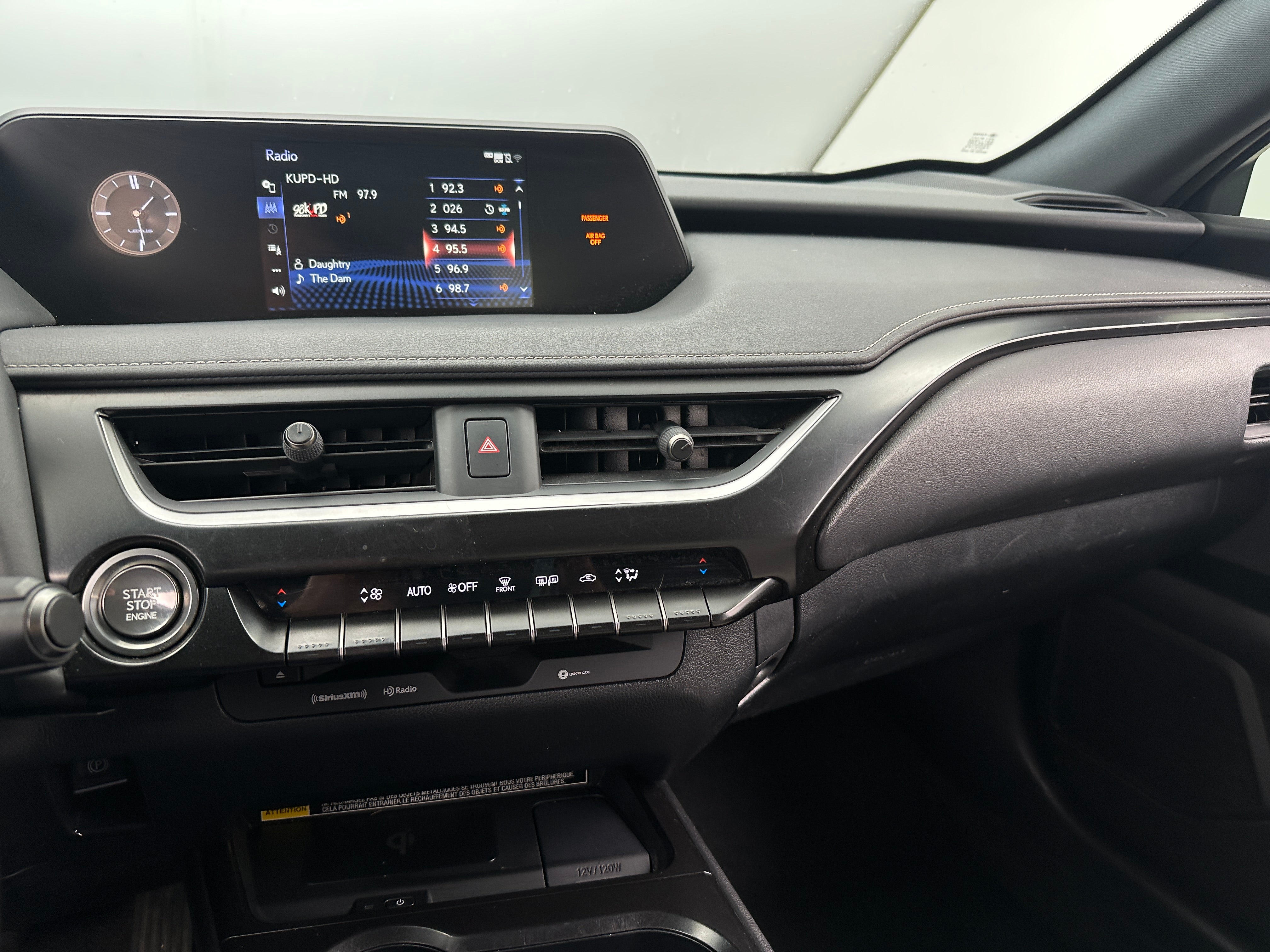 2021 Lexus UX 200 4