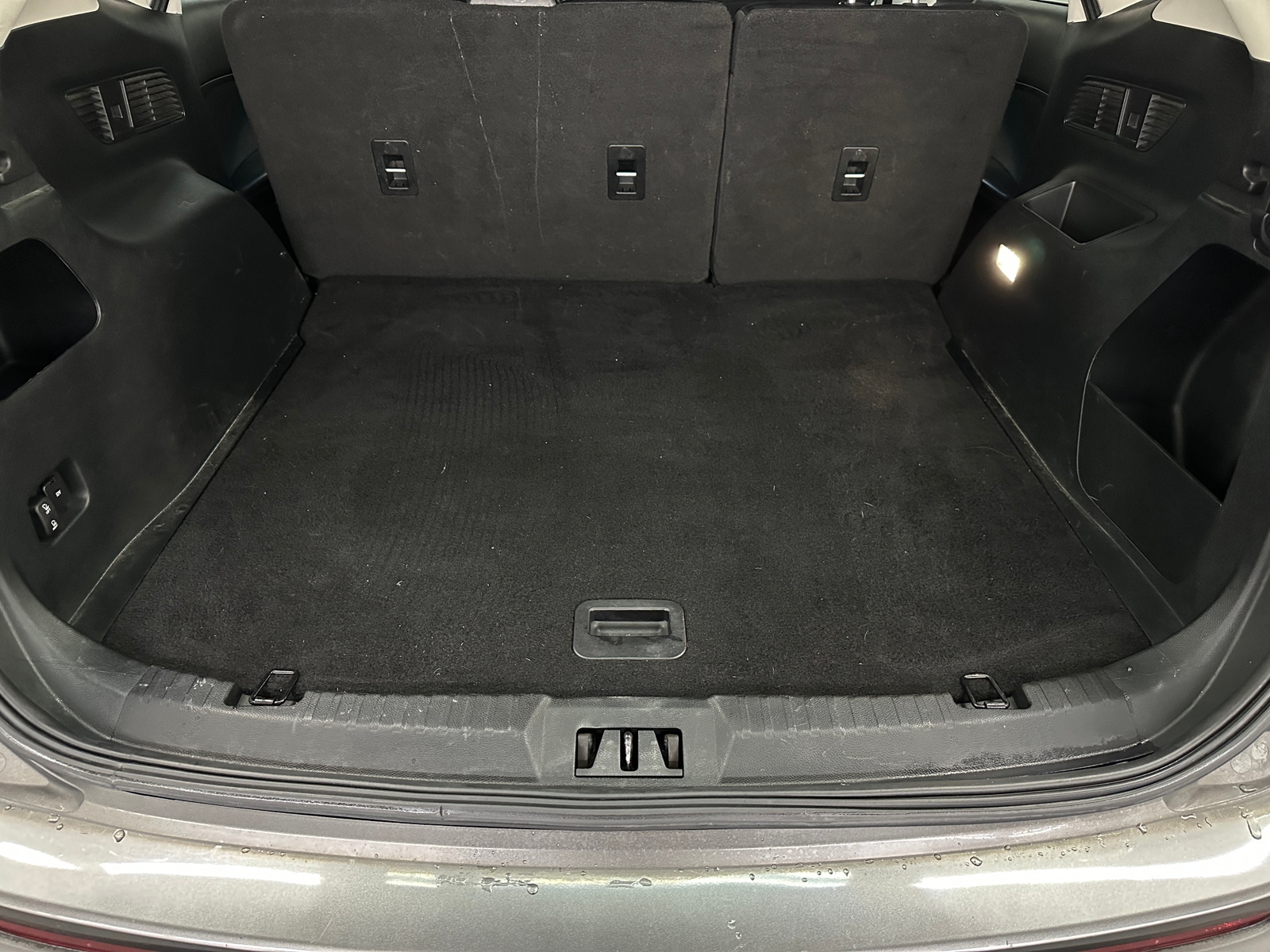 Thumbnail: 2018 Ford Edge - 7