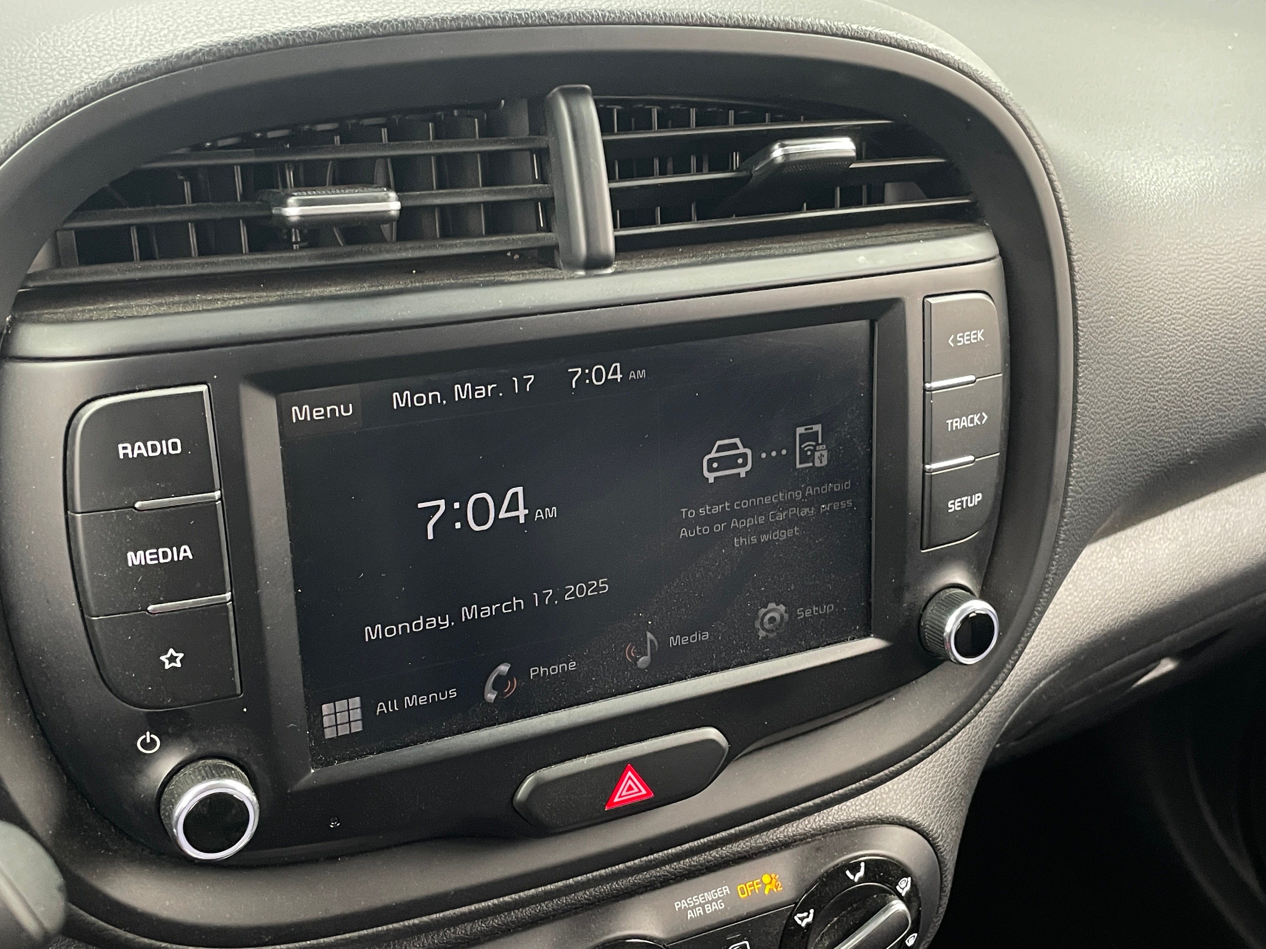 2023 Kia Soul LX 4