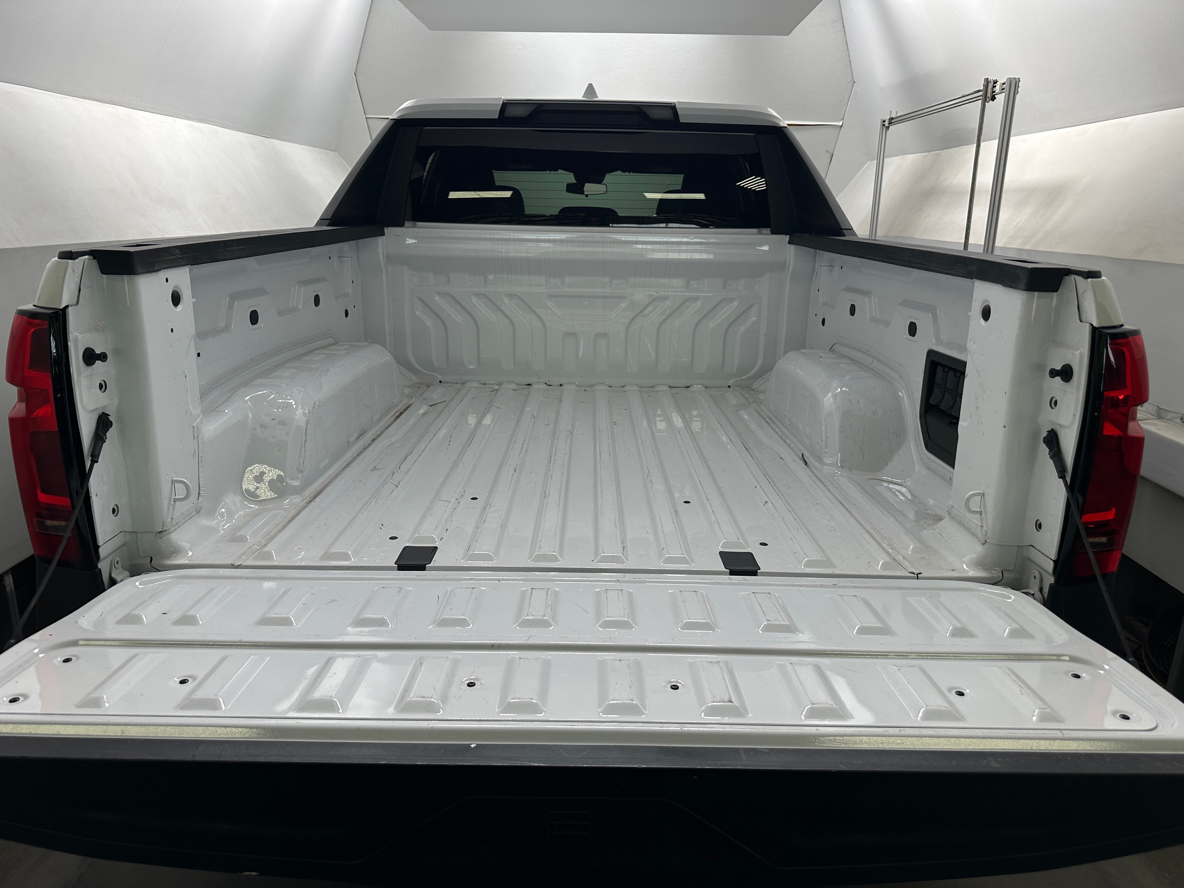 2024 Chevrolet Silverado EV Work Truck 6