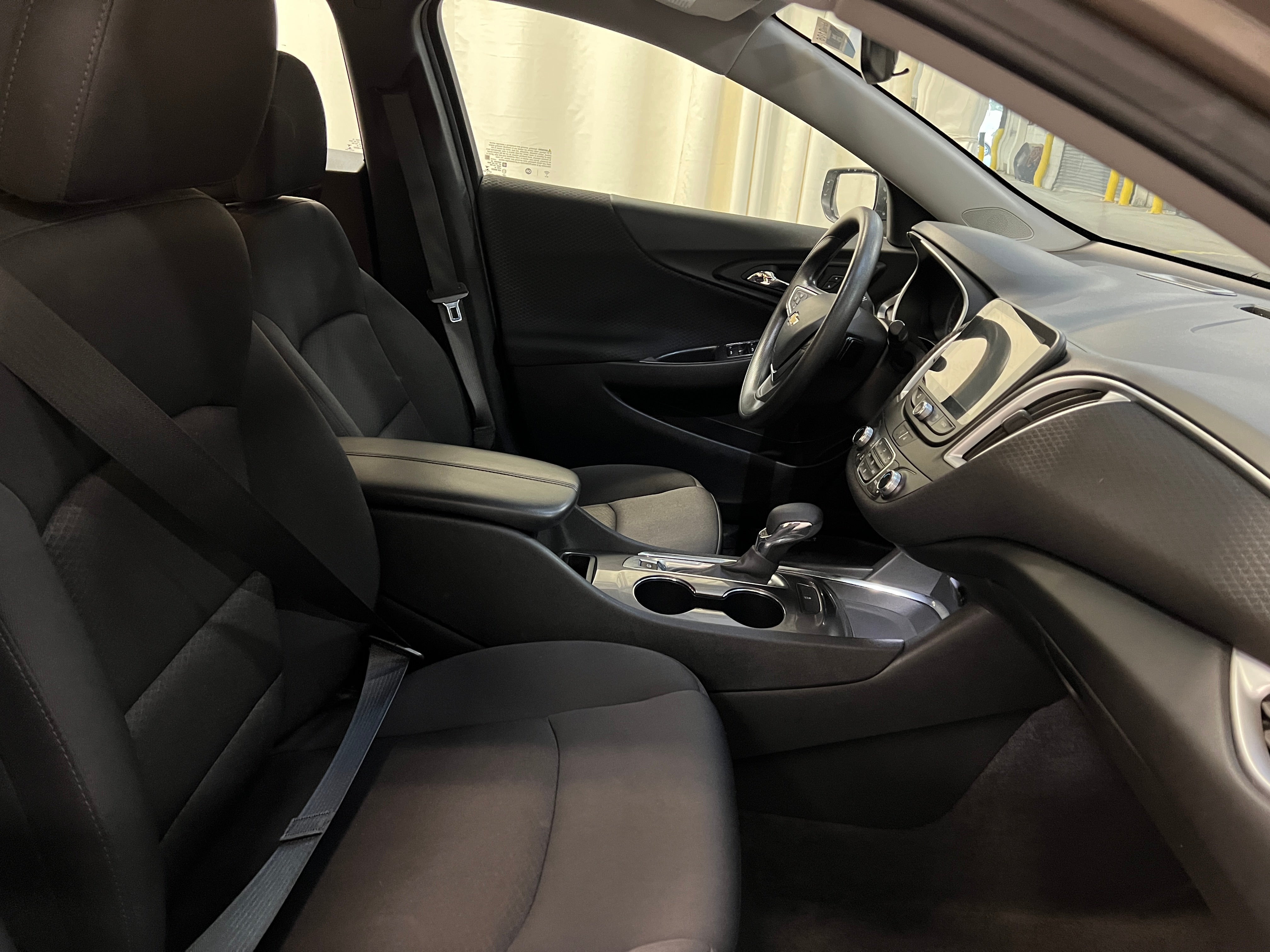 2023 Chevrolet Malibu LT 2