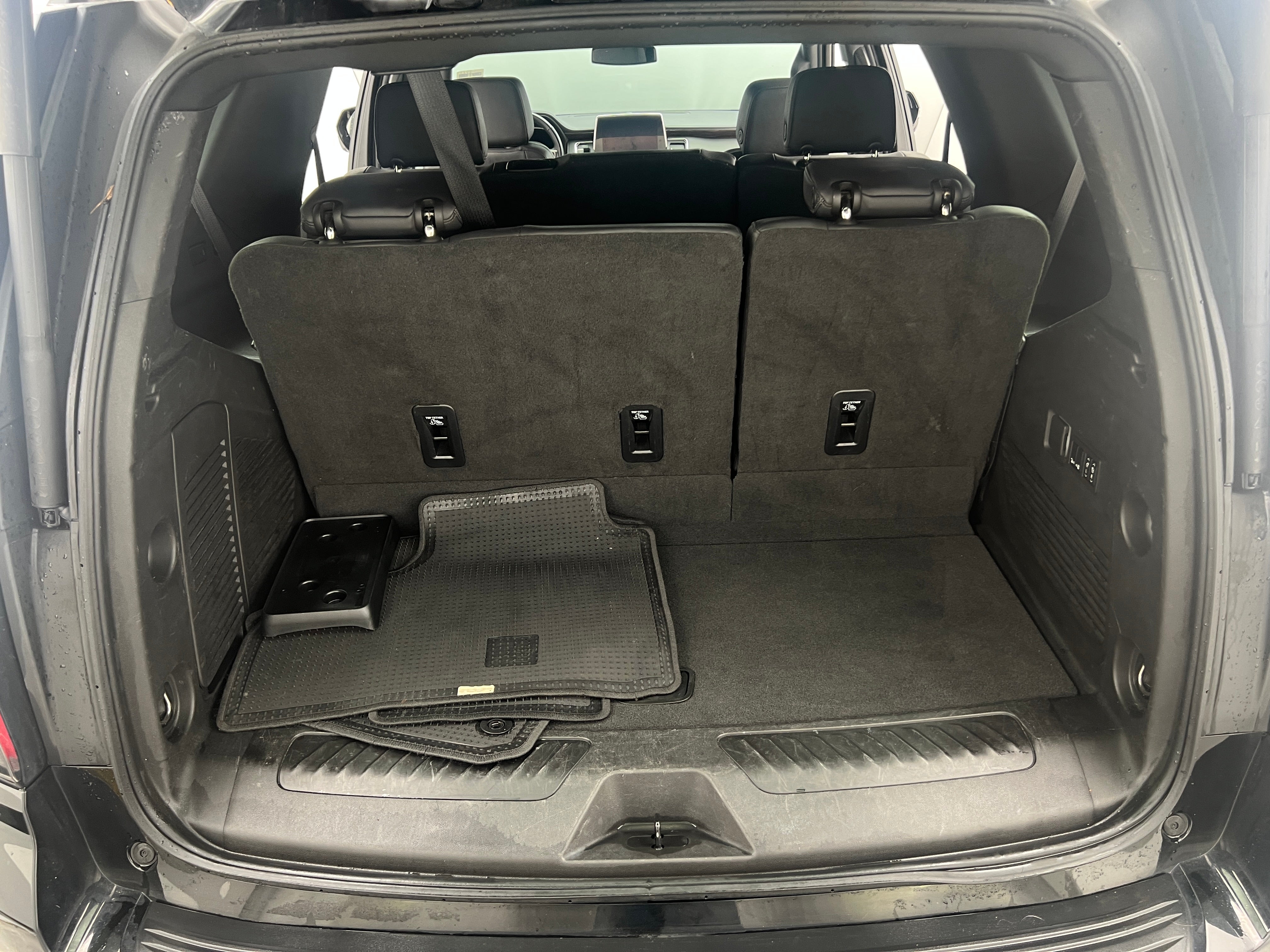 2023 Chevrolet Tahoe LT 6