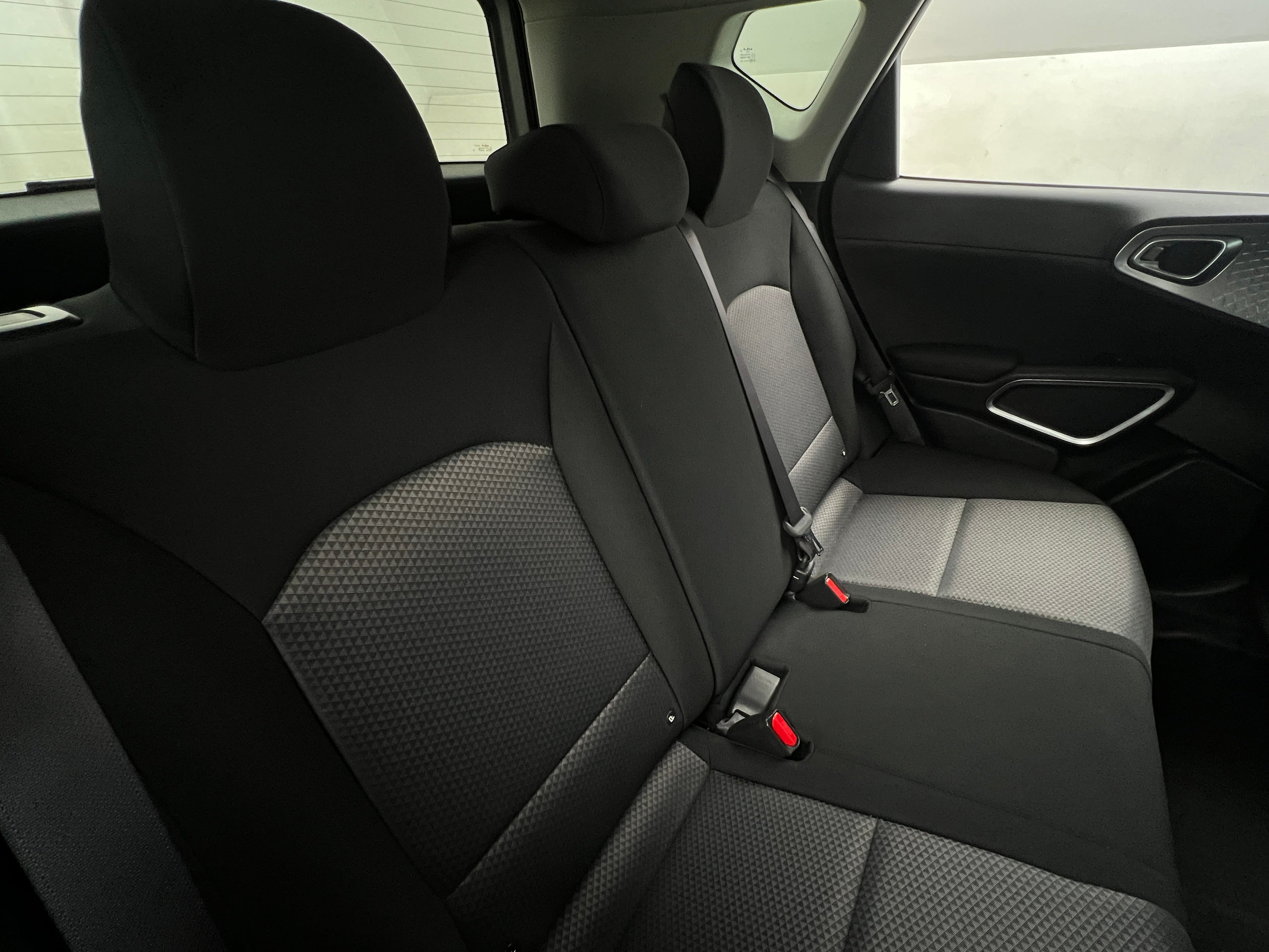 2024 Kia Soul LX 6