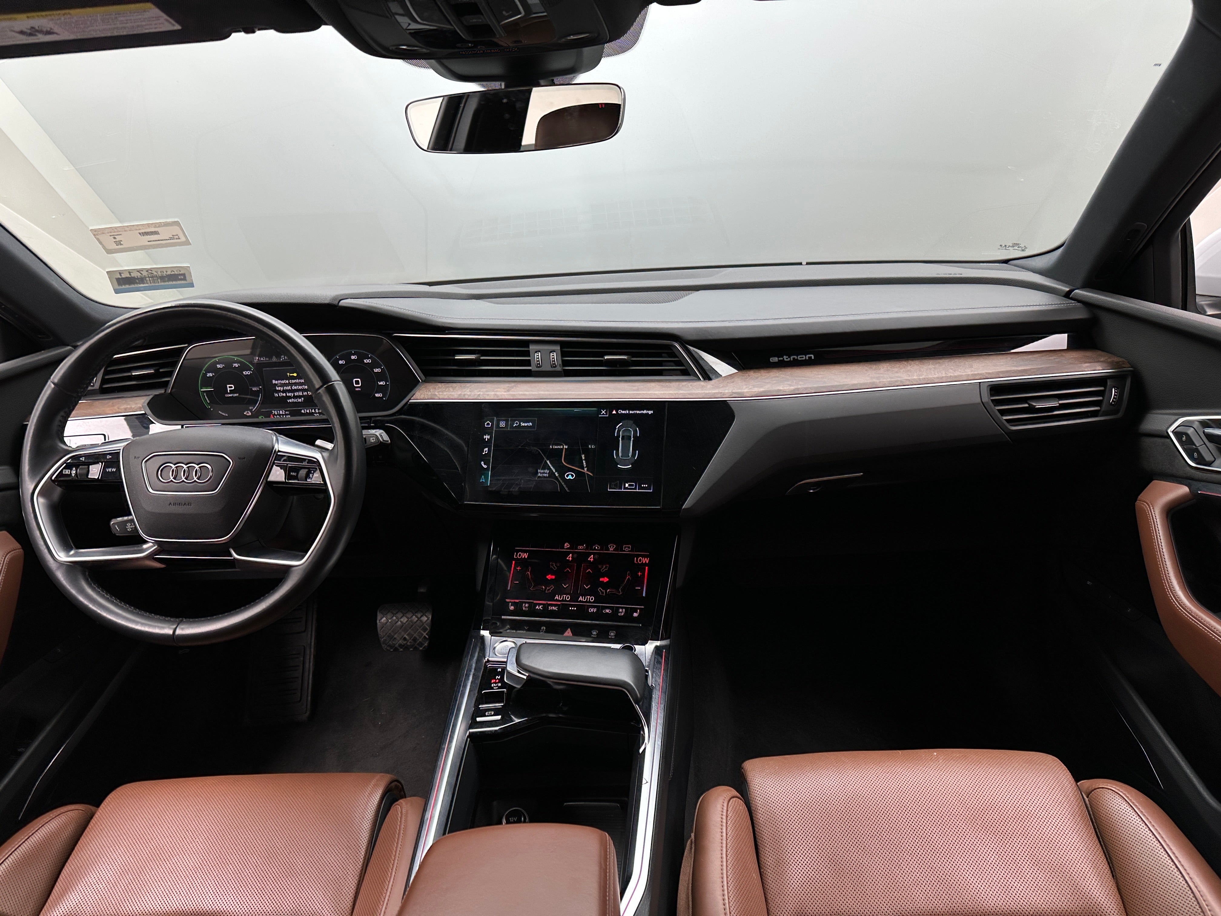2019 Audi e-tron Prestige 2