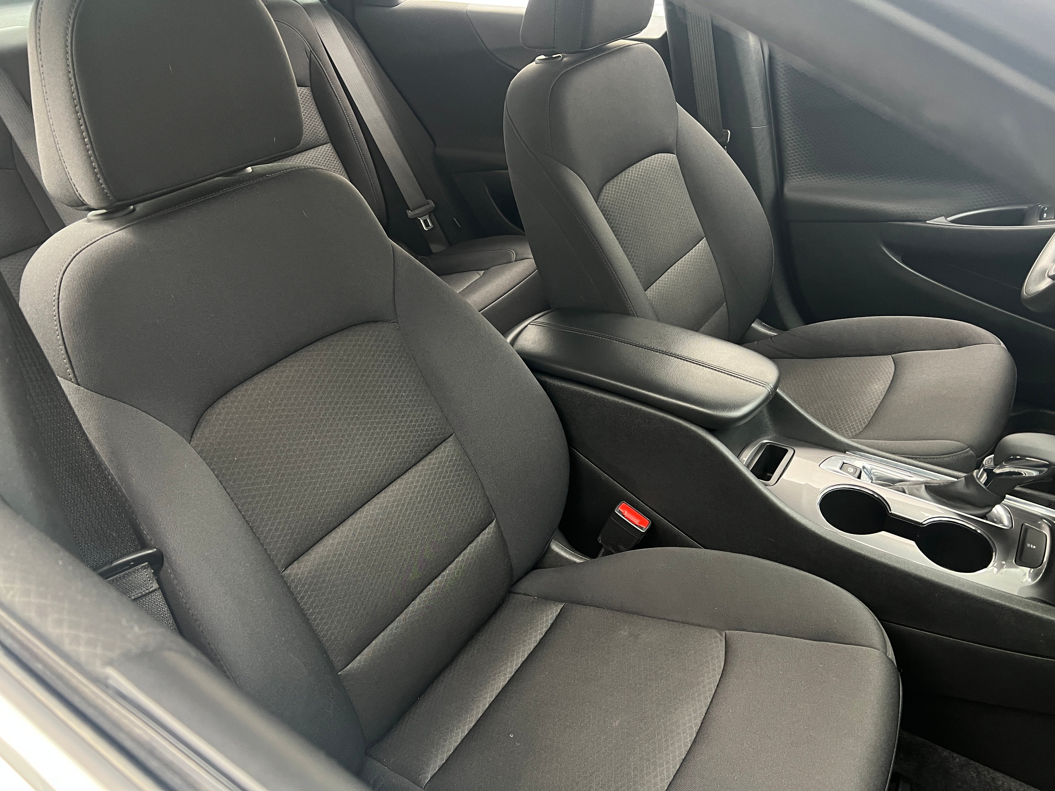 2023 Chevrolet Malibu LT 2
