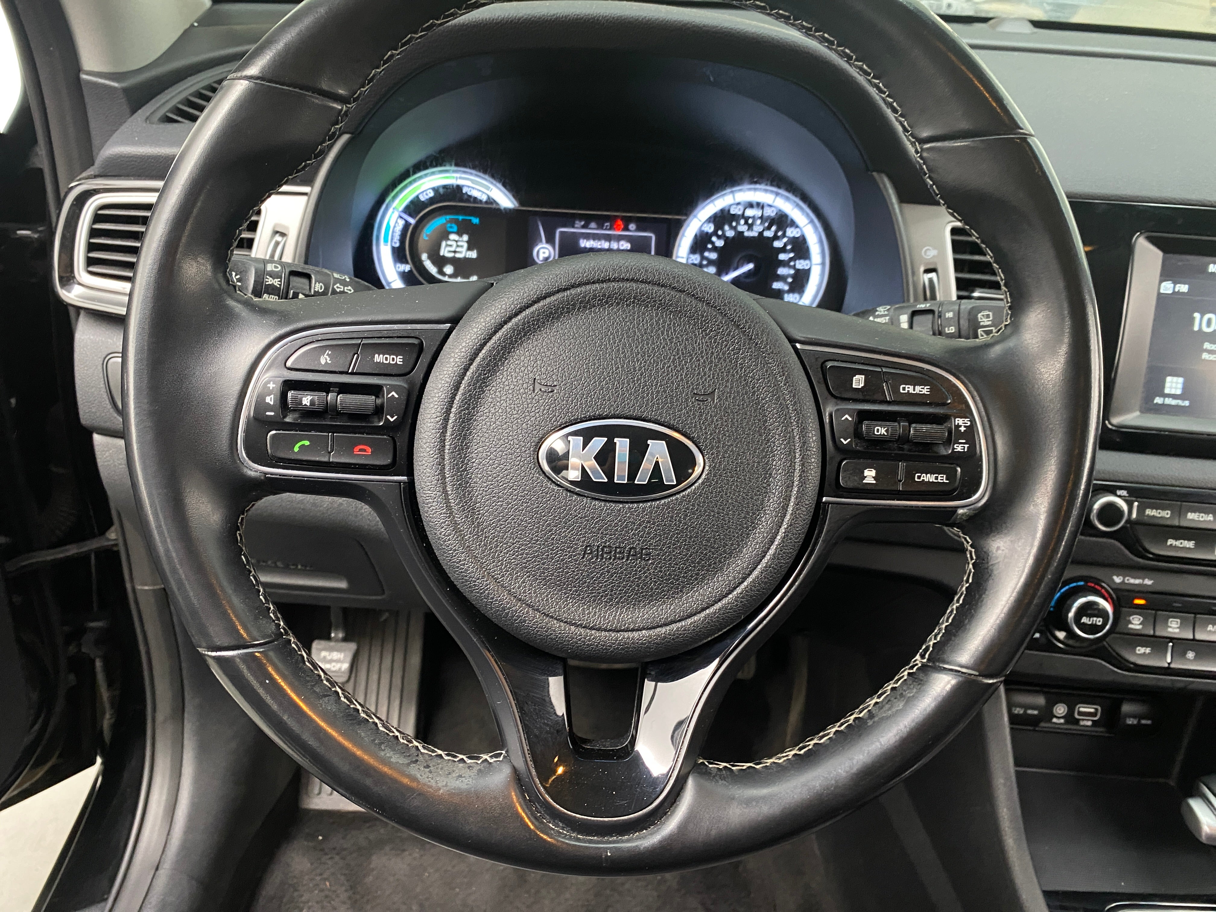 2018 Kia Niro EX 4