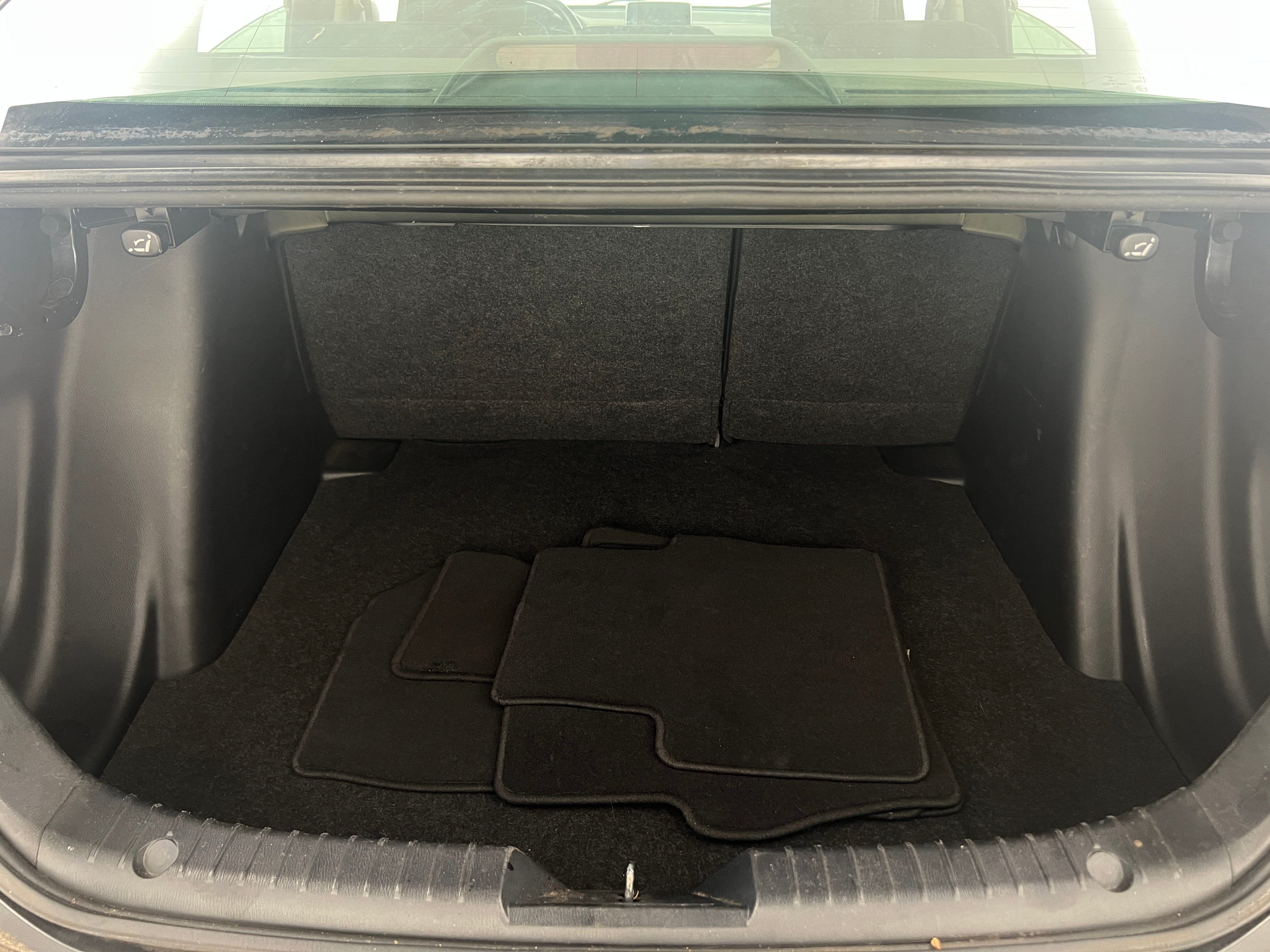 2017 Toyota Yaris iA Base 7