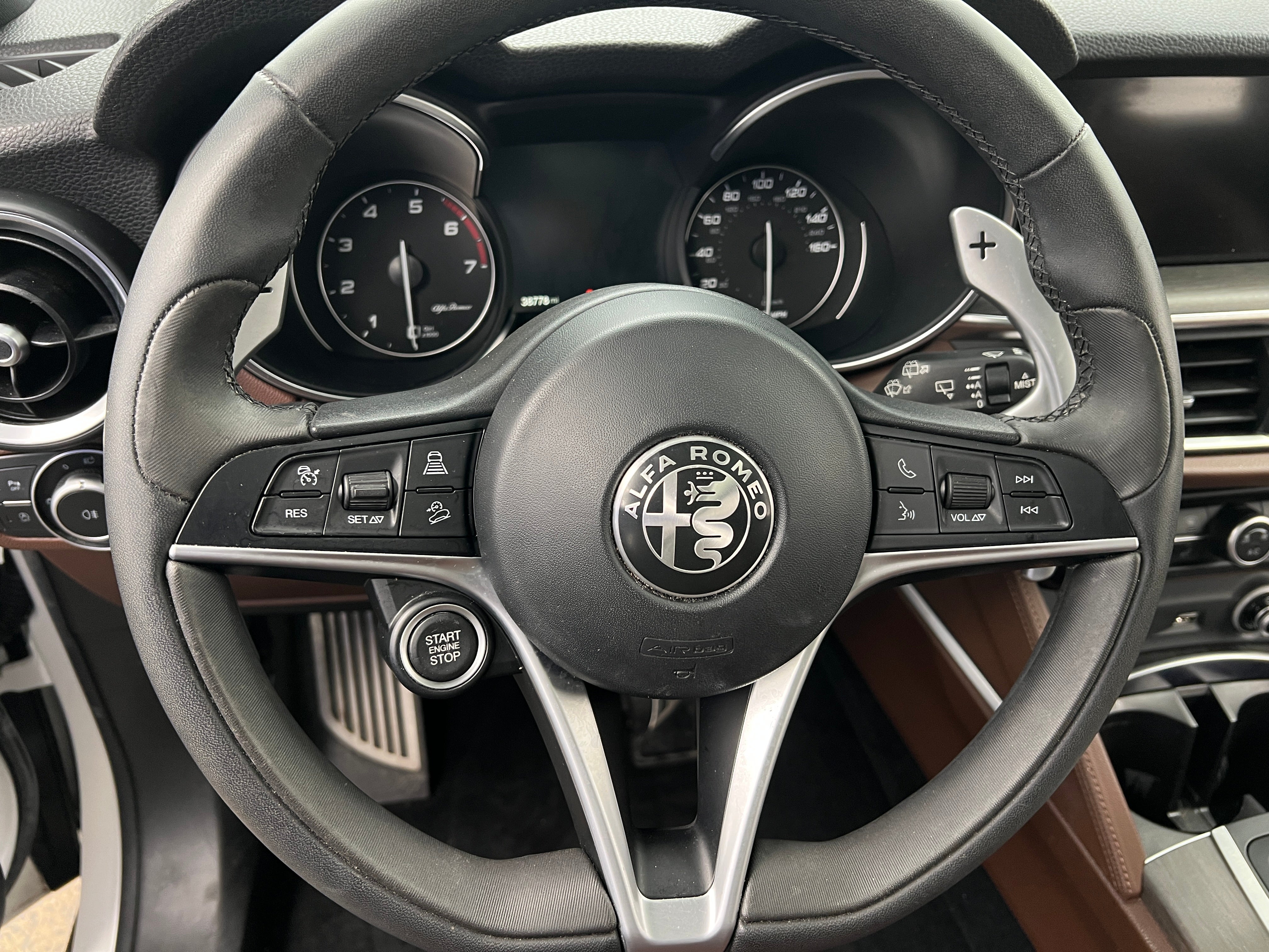 2018 Alfa Romeo Stelvio Ti Sport 4