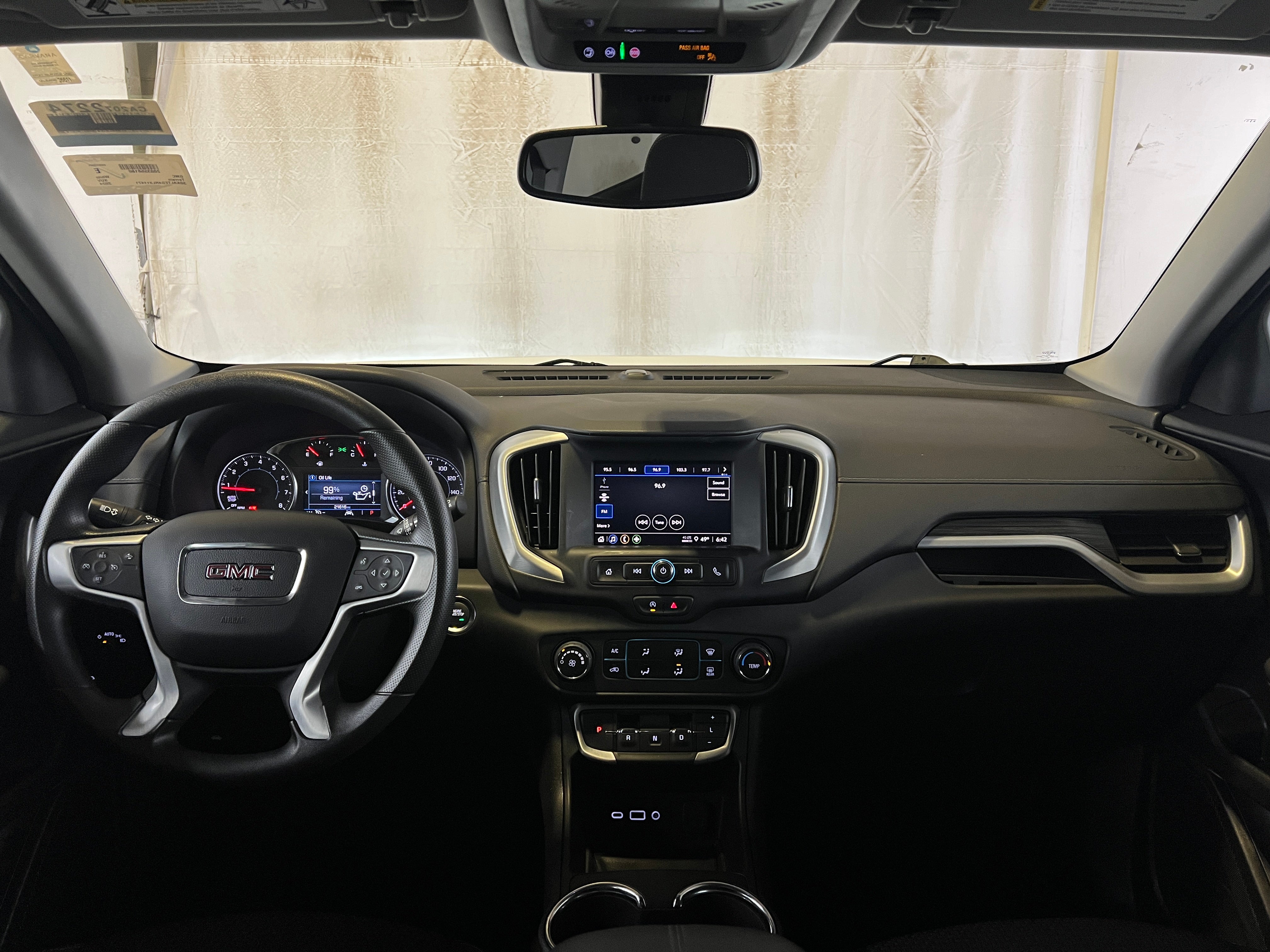 2024 GMC Terrain SLE 3