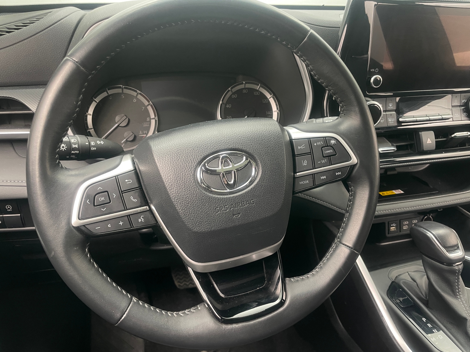 Thumbnail: 2024 Toyota Highlander - 5