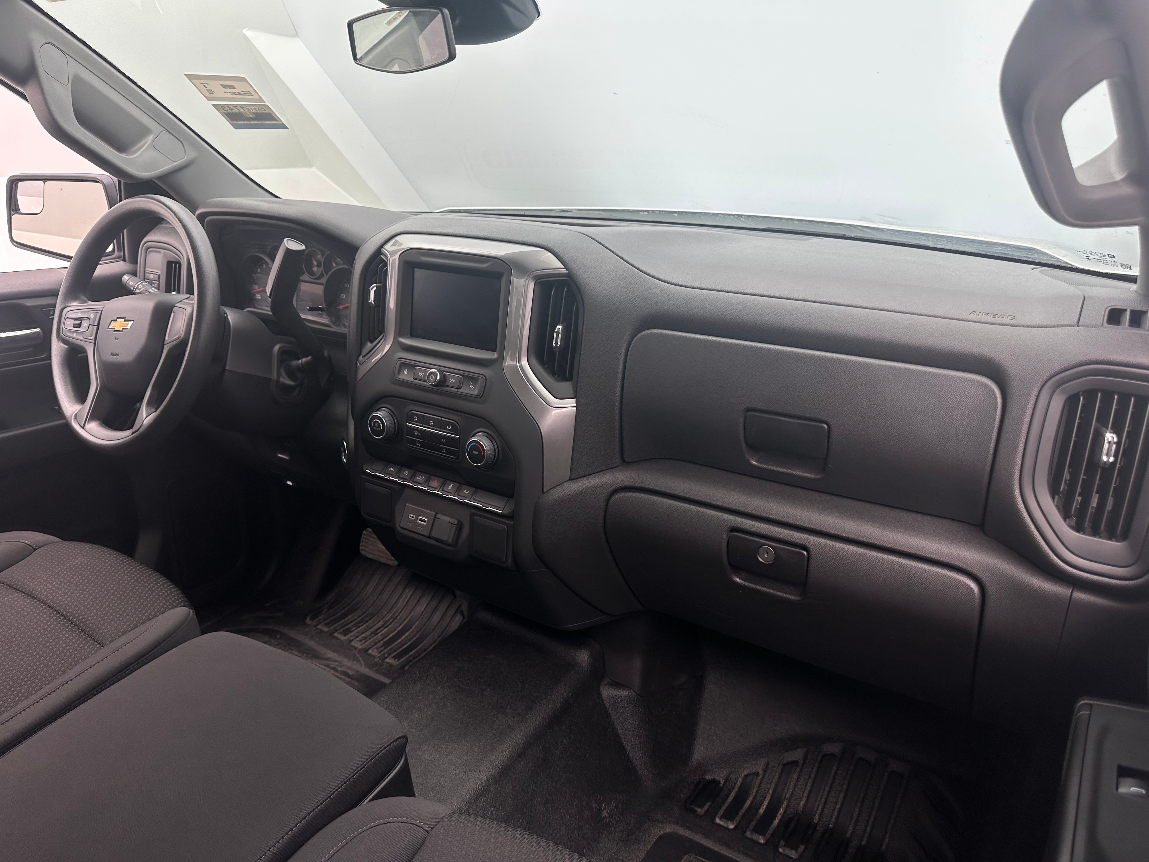 2024 Chevrolet Silverado 1500 Work Truck 3