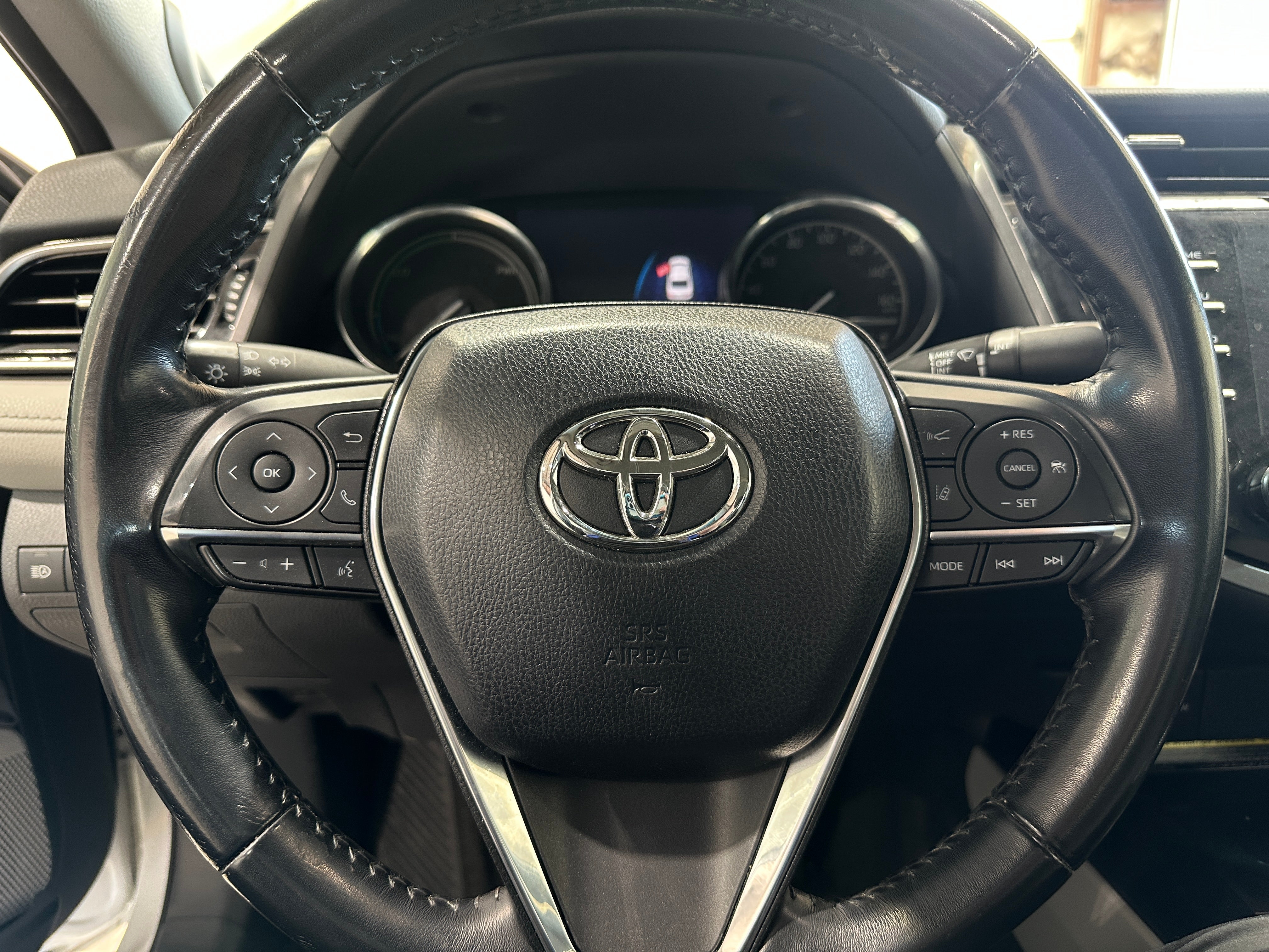 2019 Toyota Camry XLE 5