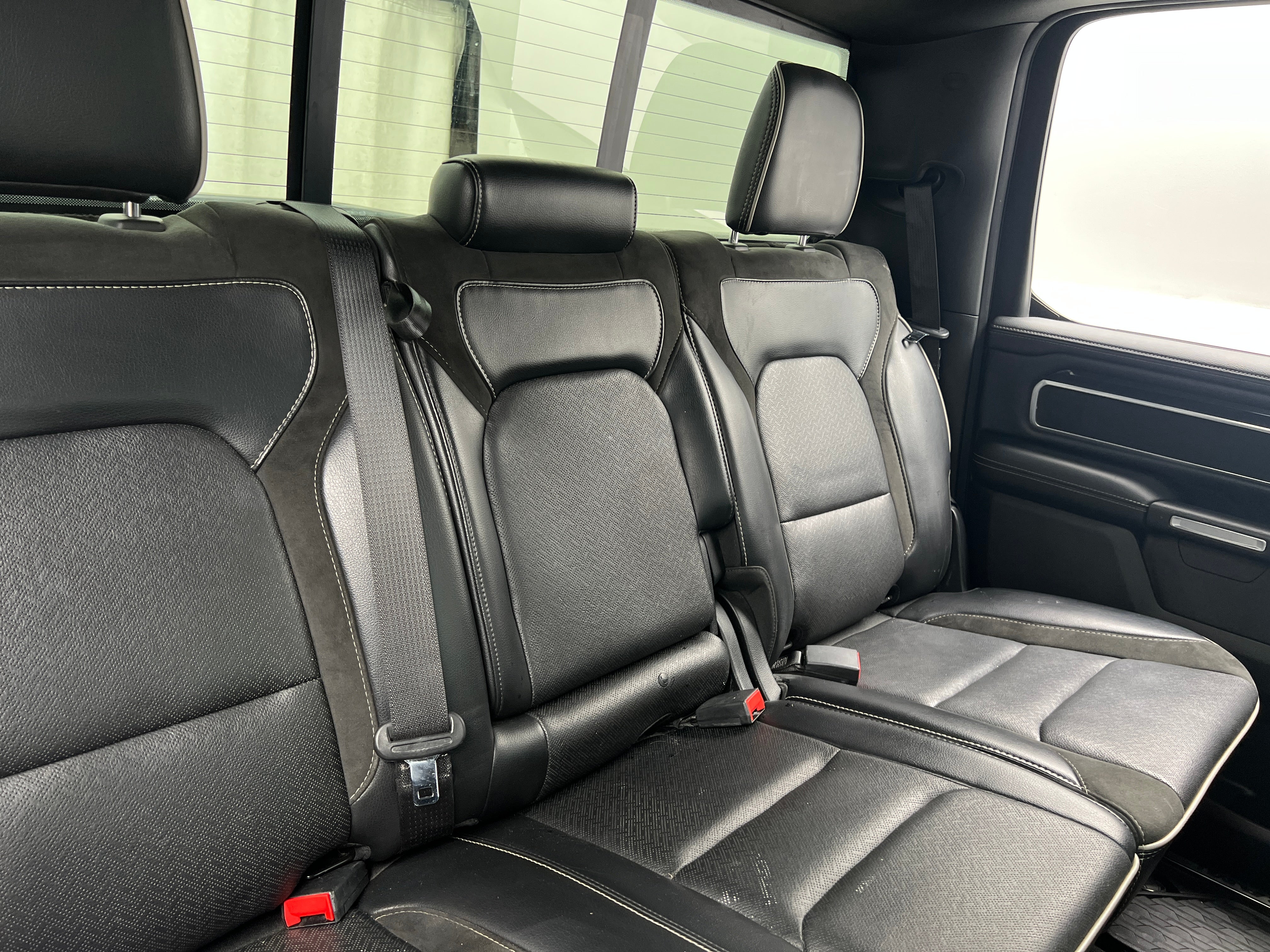 2020 RAM 1500 Laramie 5