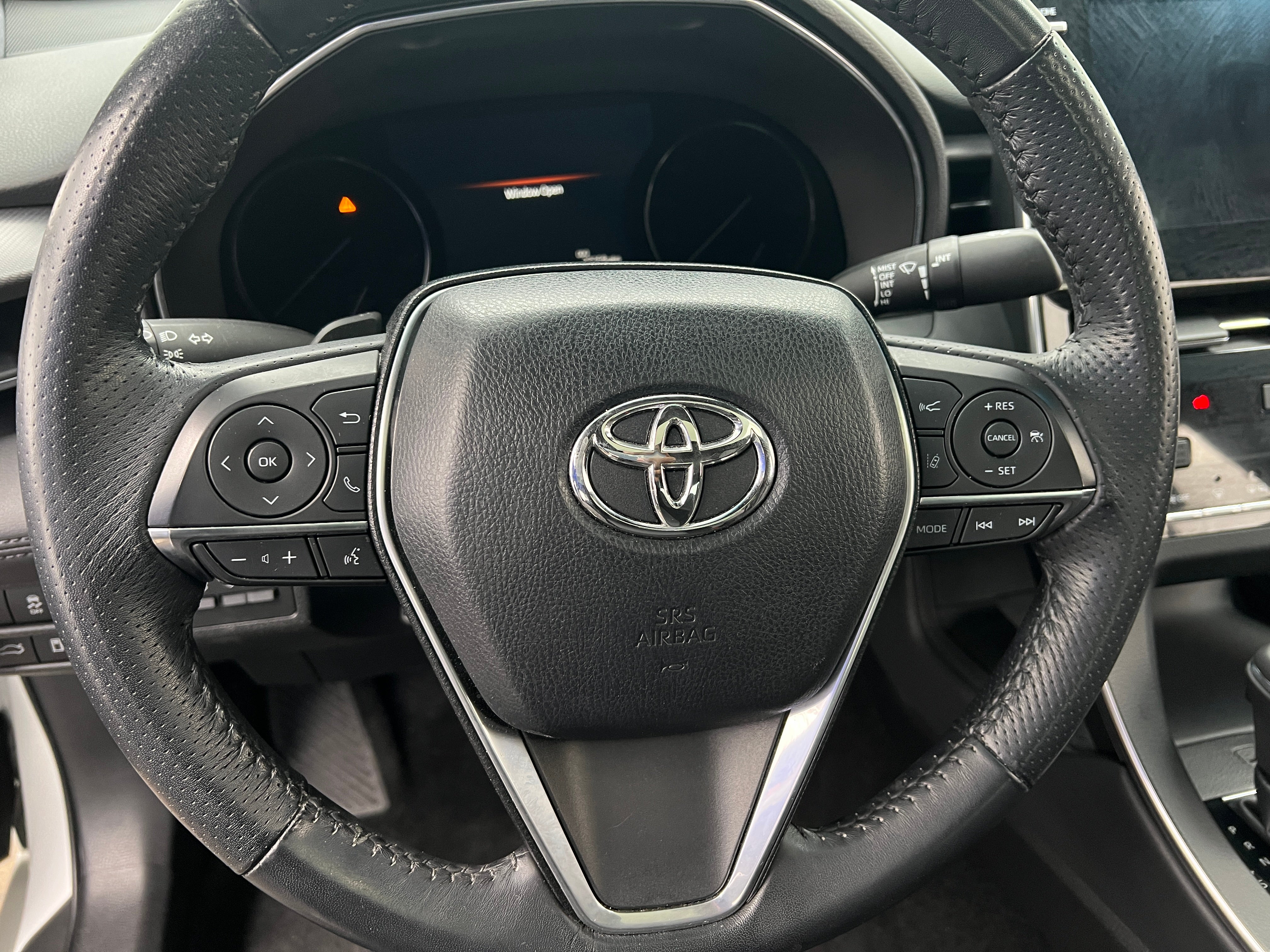 2019 Toyota Avalon XSE 4