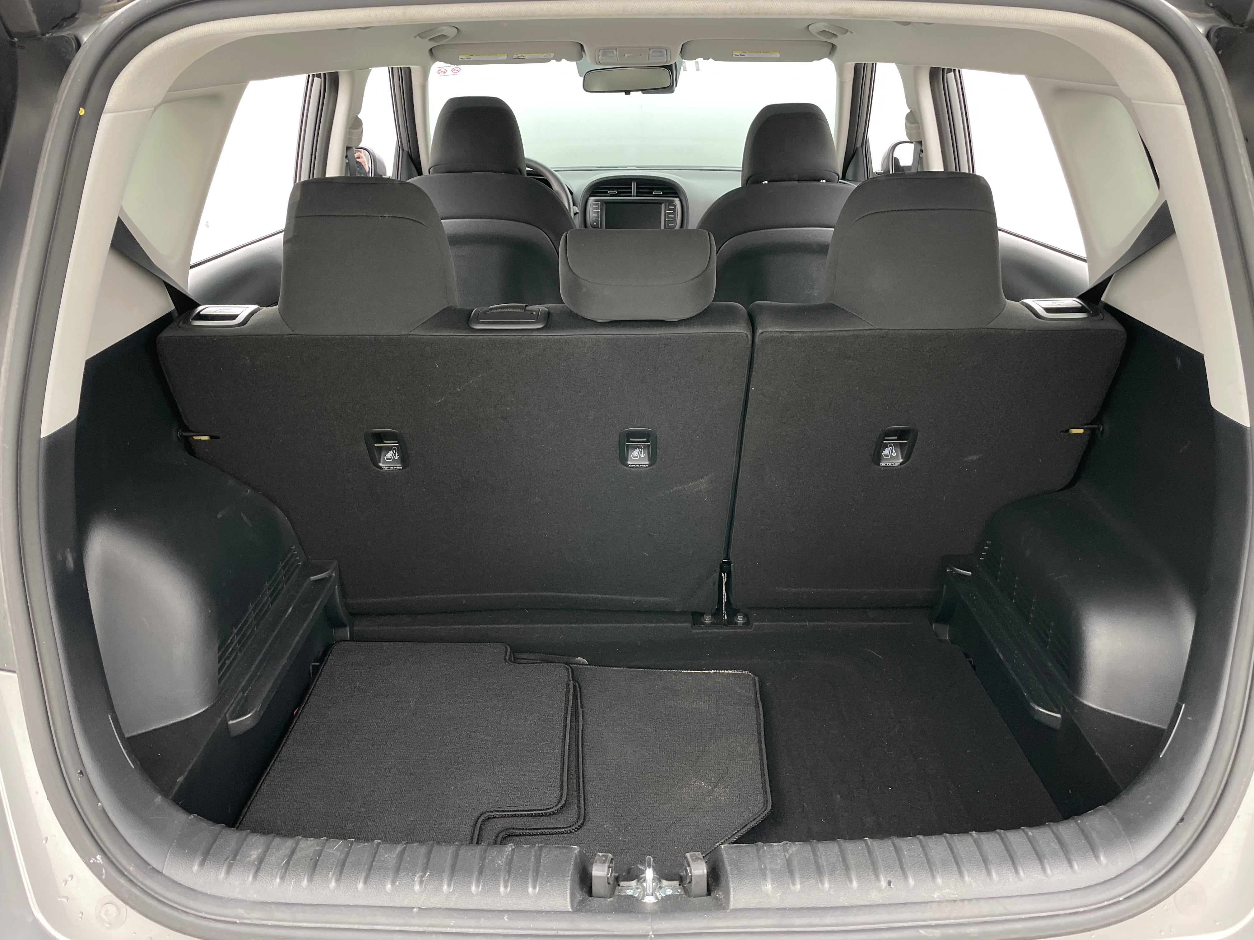 2023 Kia Soul LX 7