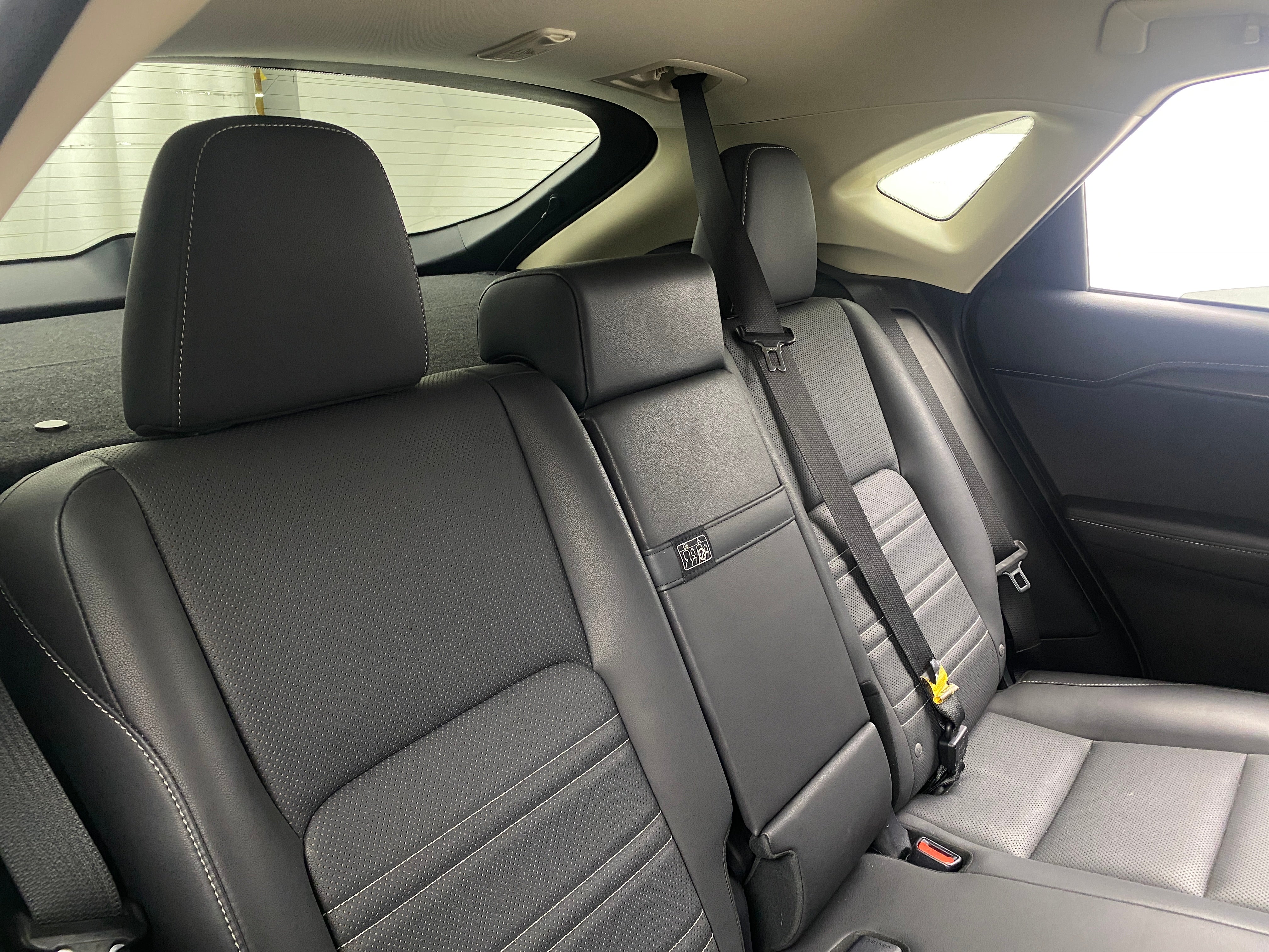 2016 Lexus NX Hybrid 300h 5