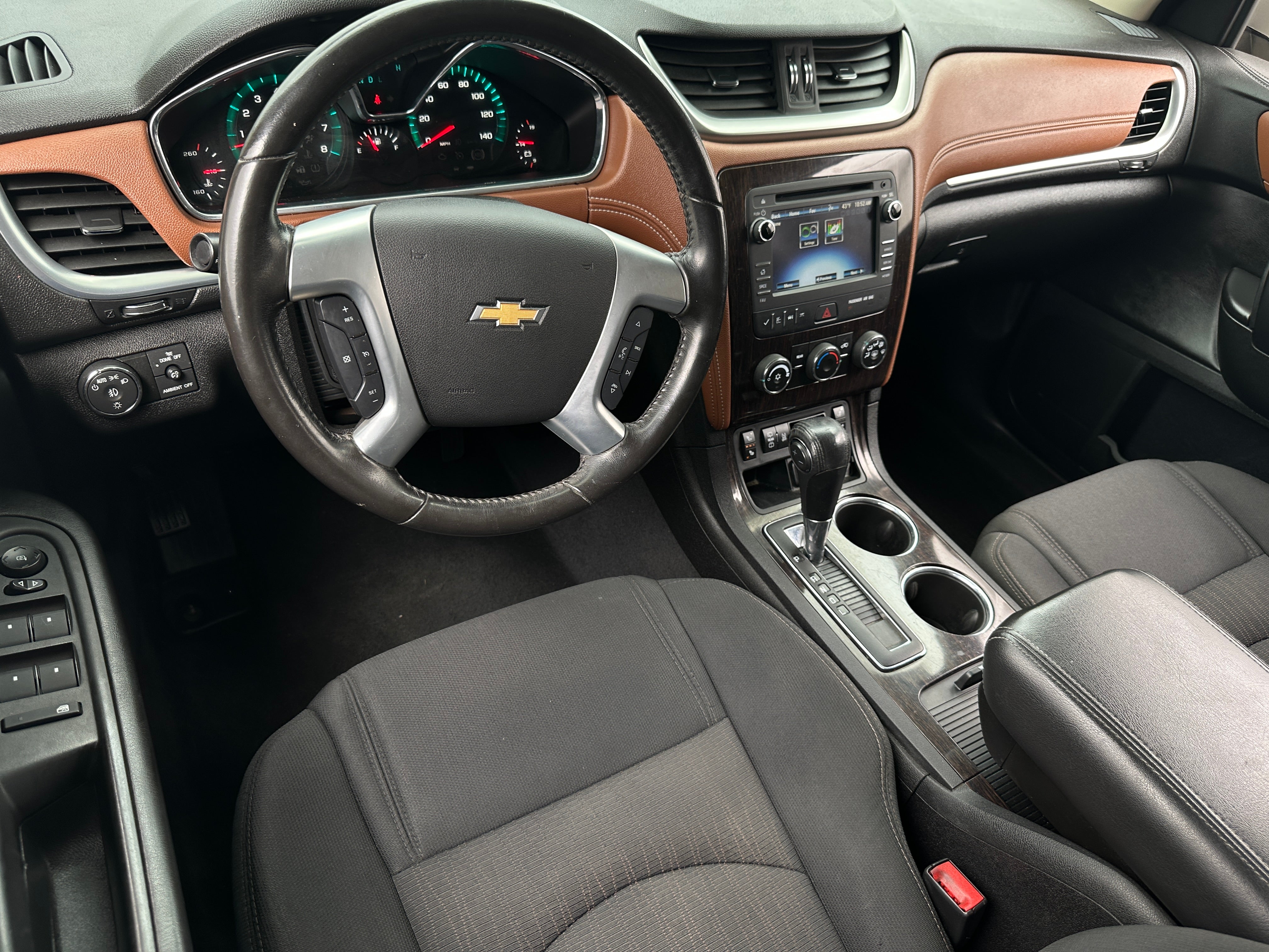 2016 Chevrolet Traverse LT 3