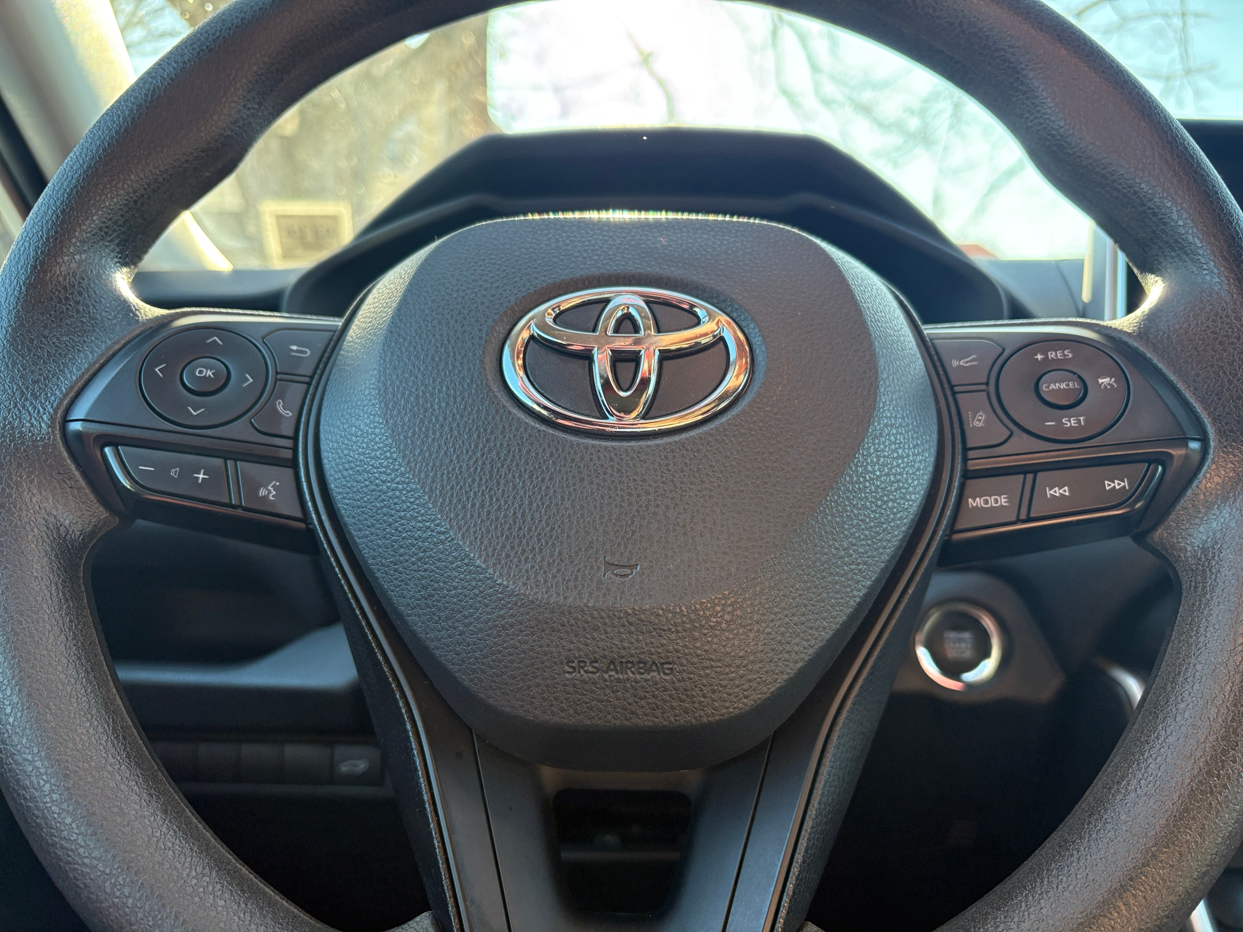 2024 Toyota RAV4 XLE 4