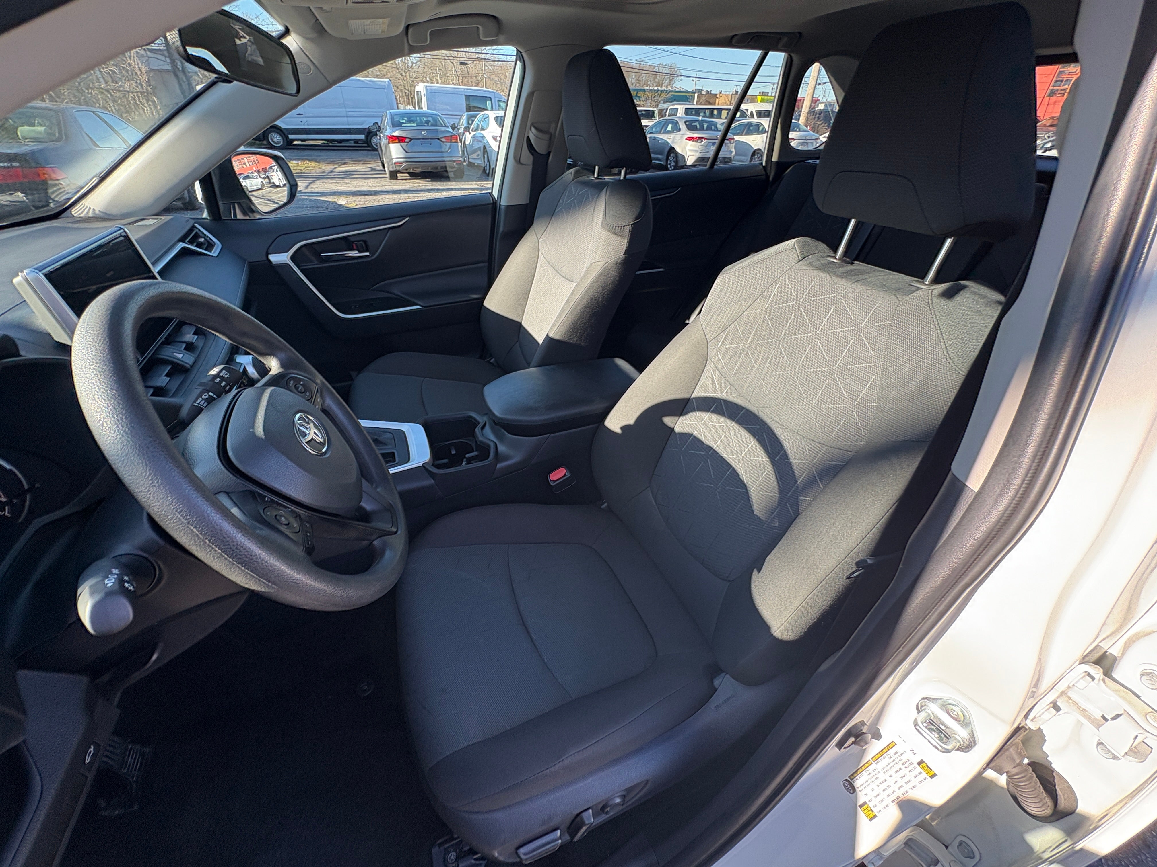 2024 Toyota RAV4 XLE 2