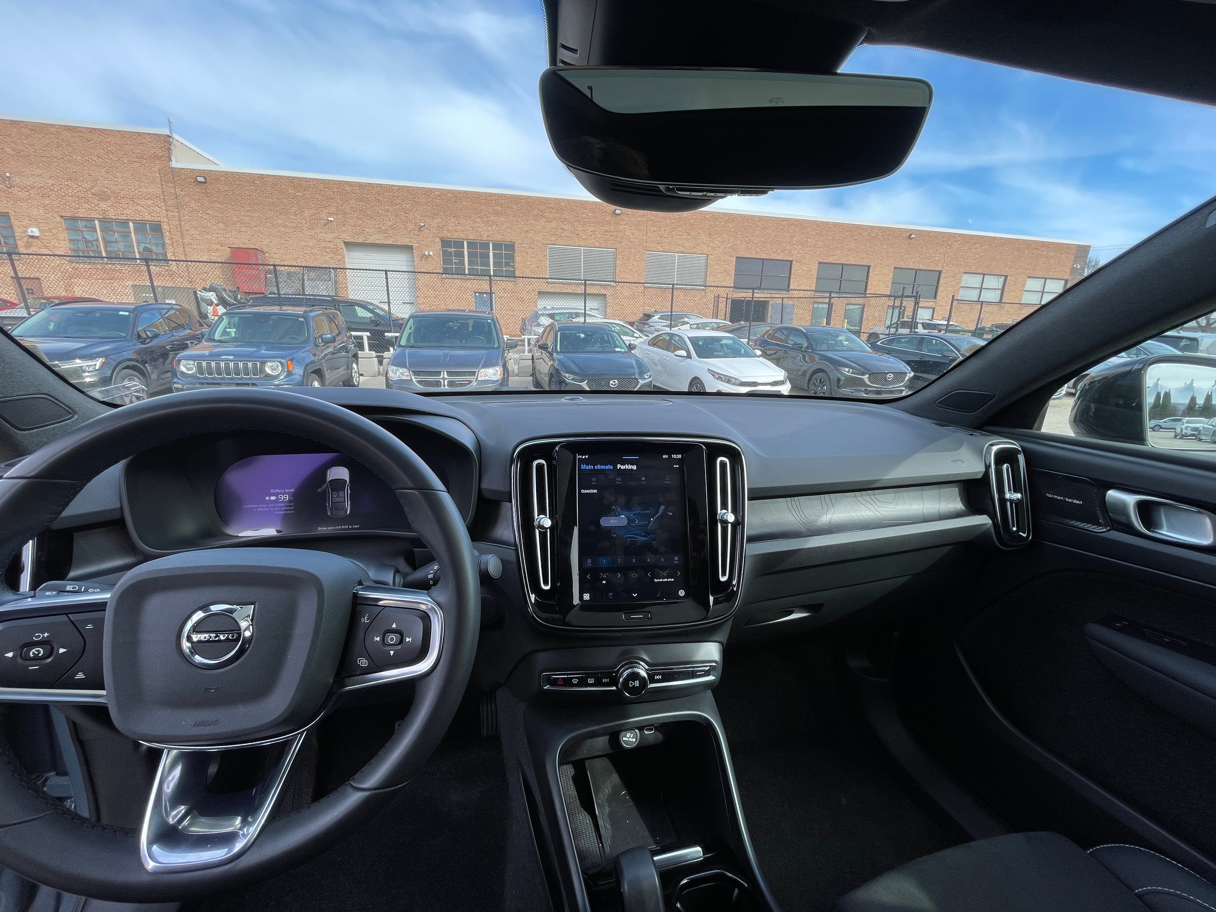 2023 Volvo C40 Ultimate 3