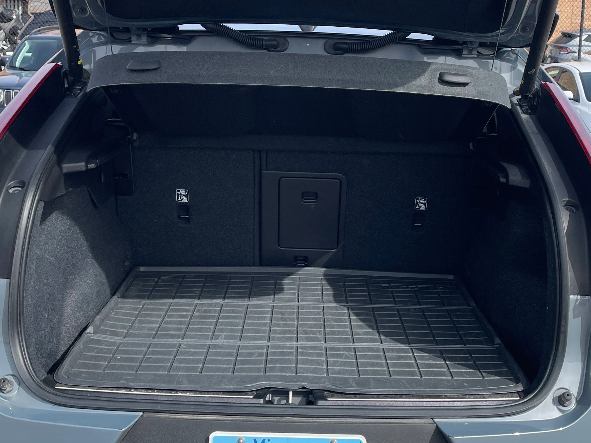 2023 Volvo C40 Ultimate 6