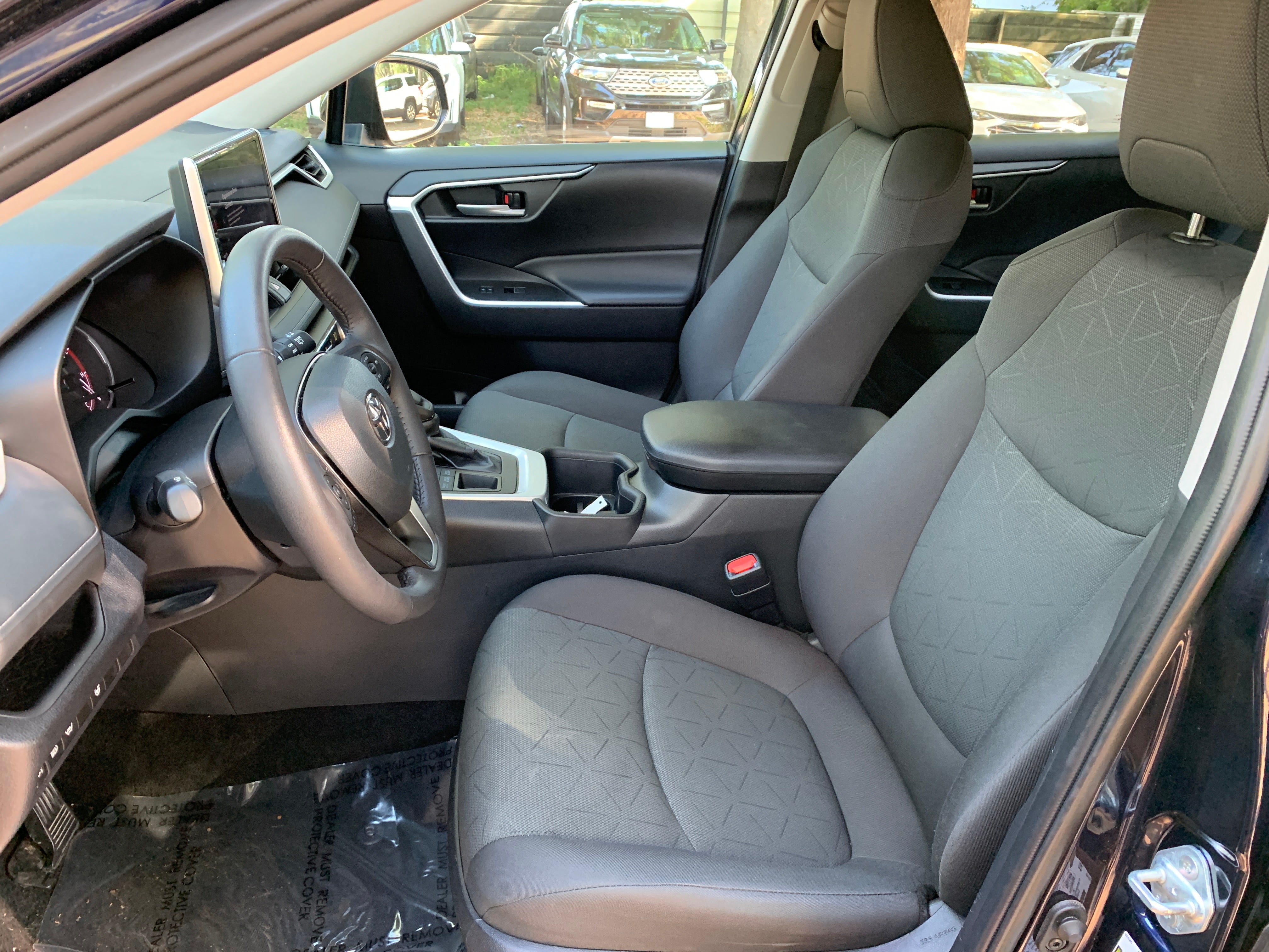 2024 Toyota RAV4 XLE 2