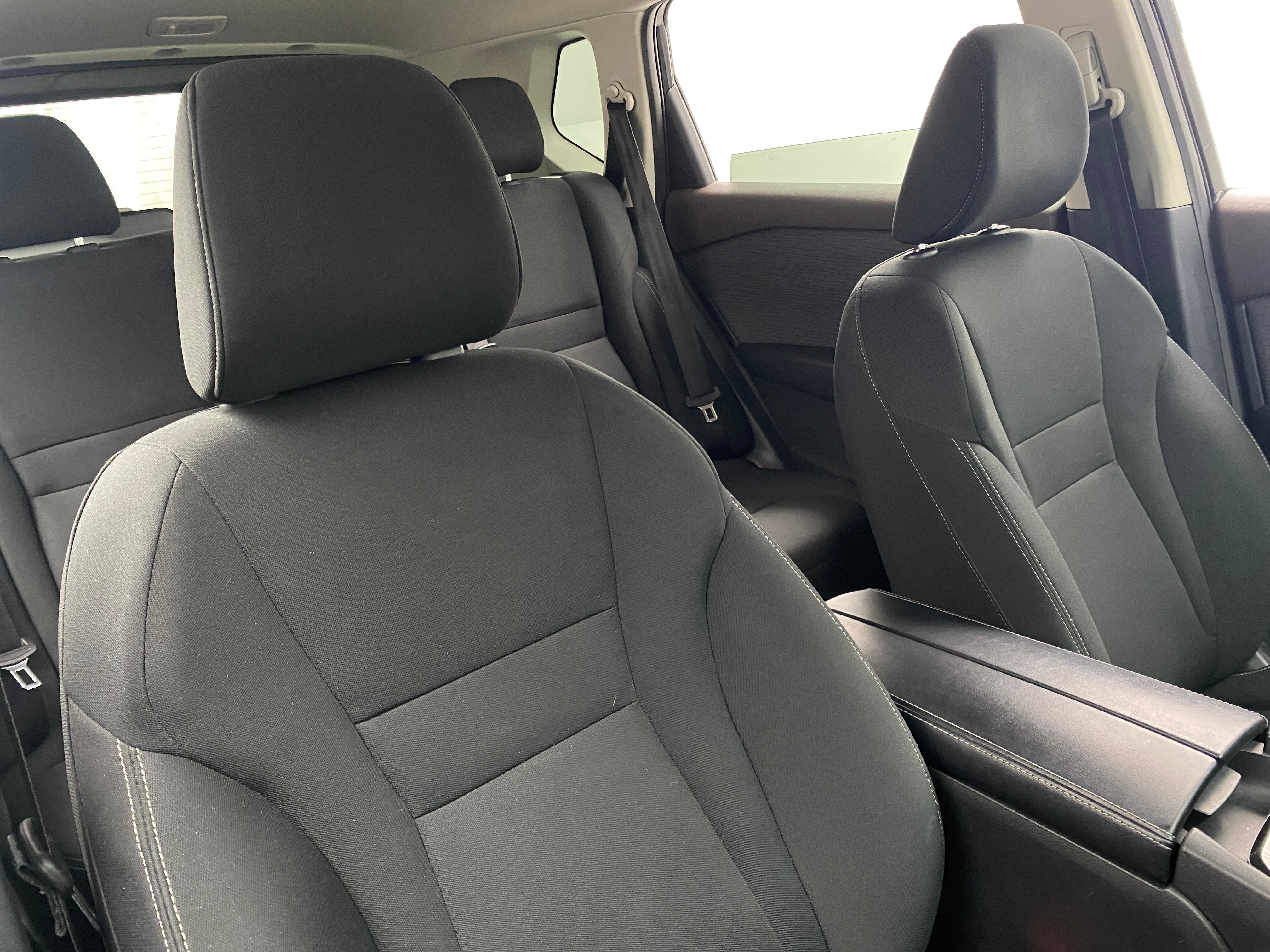 2023 Nissan Rogue S 2
