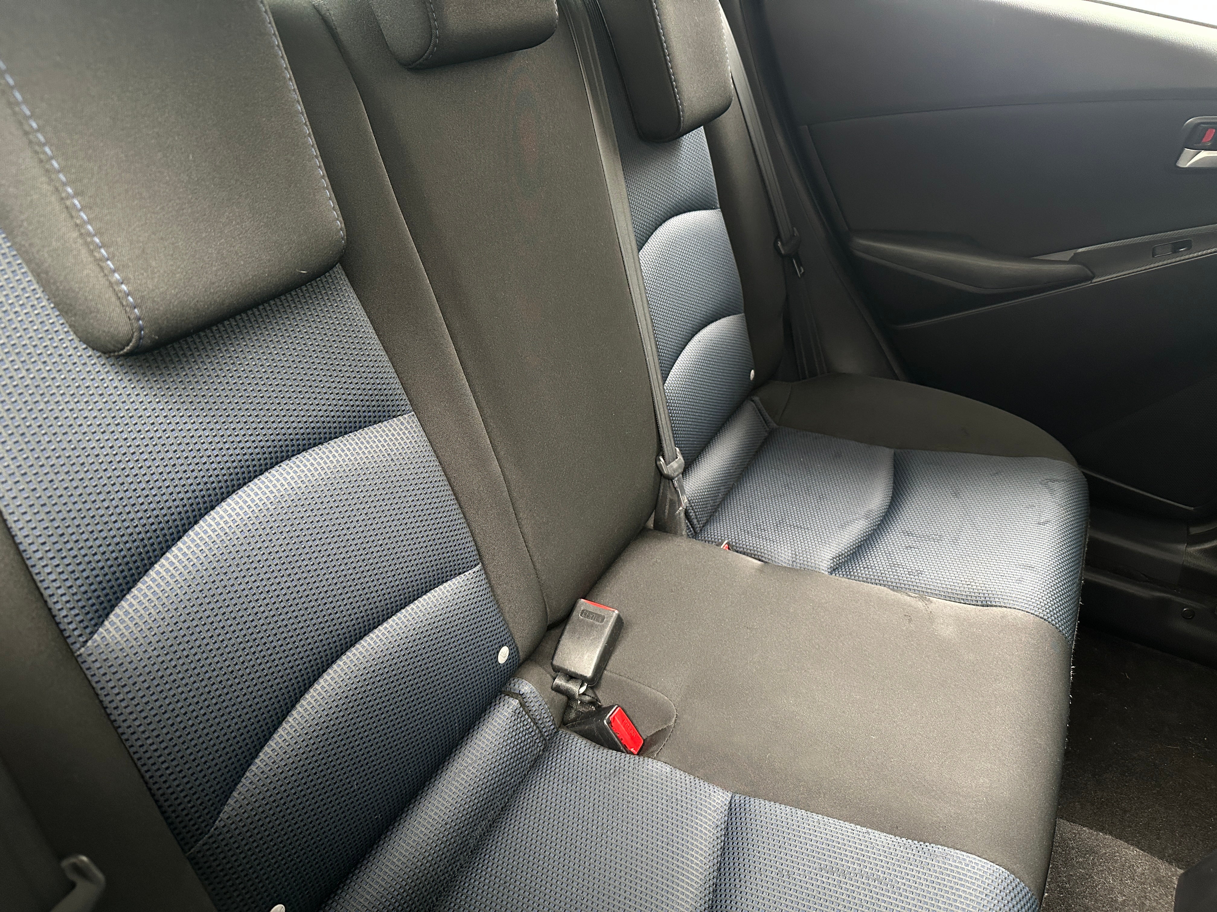 2019 Toyota Yaris LE 6