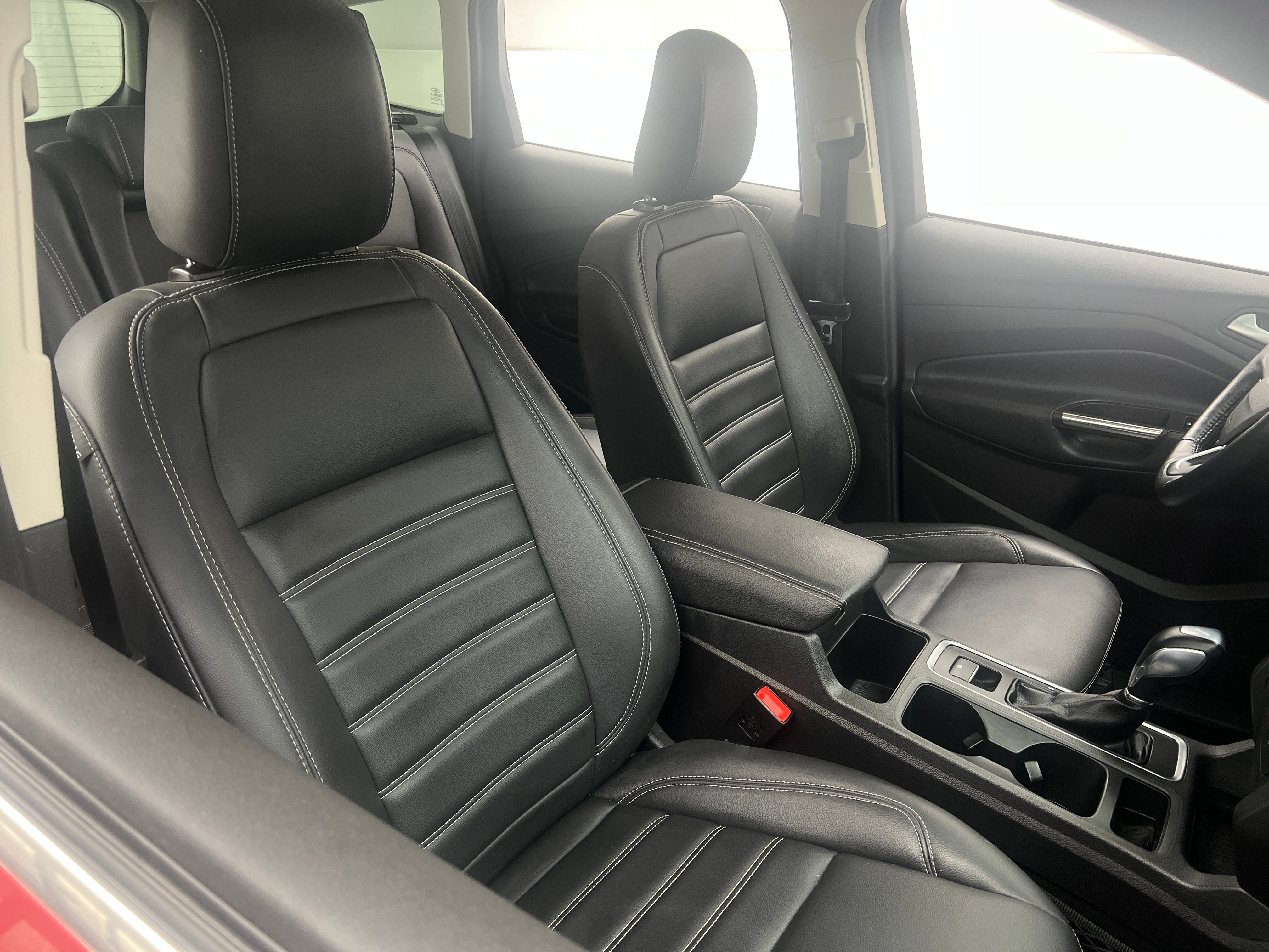 2019 Ford Escape SEL 2