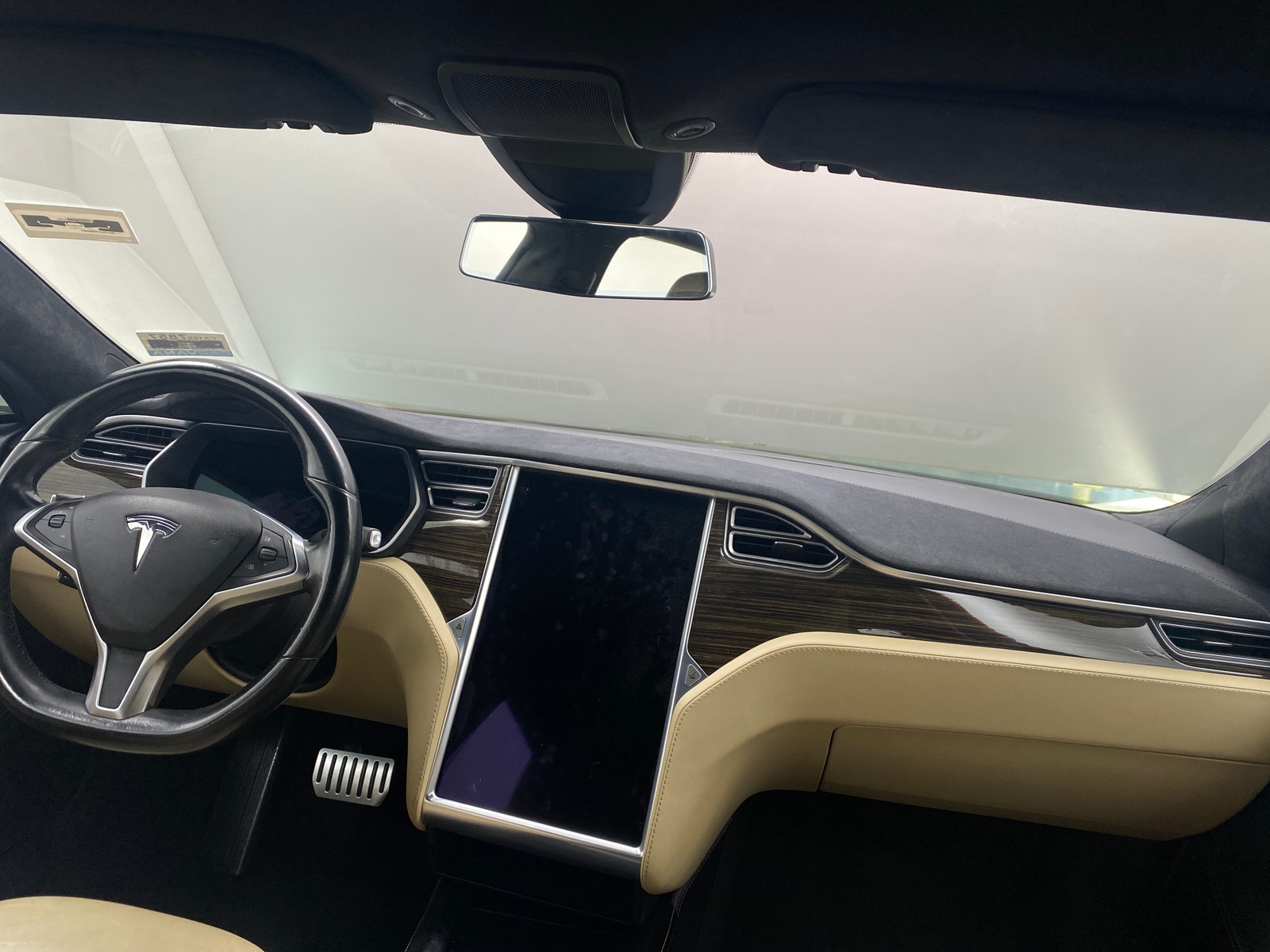 Thumbnail: 2015 Tesla Model S - 2
