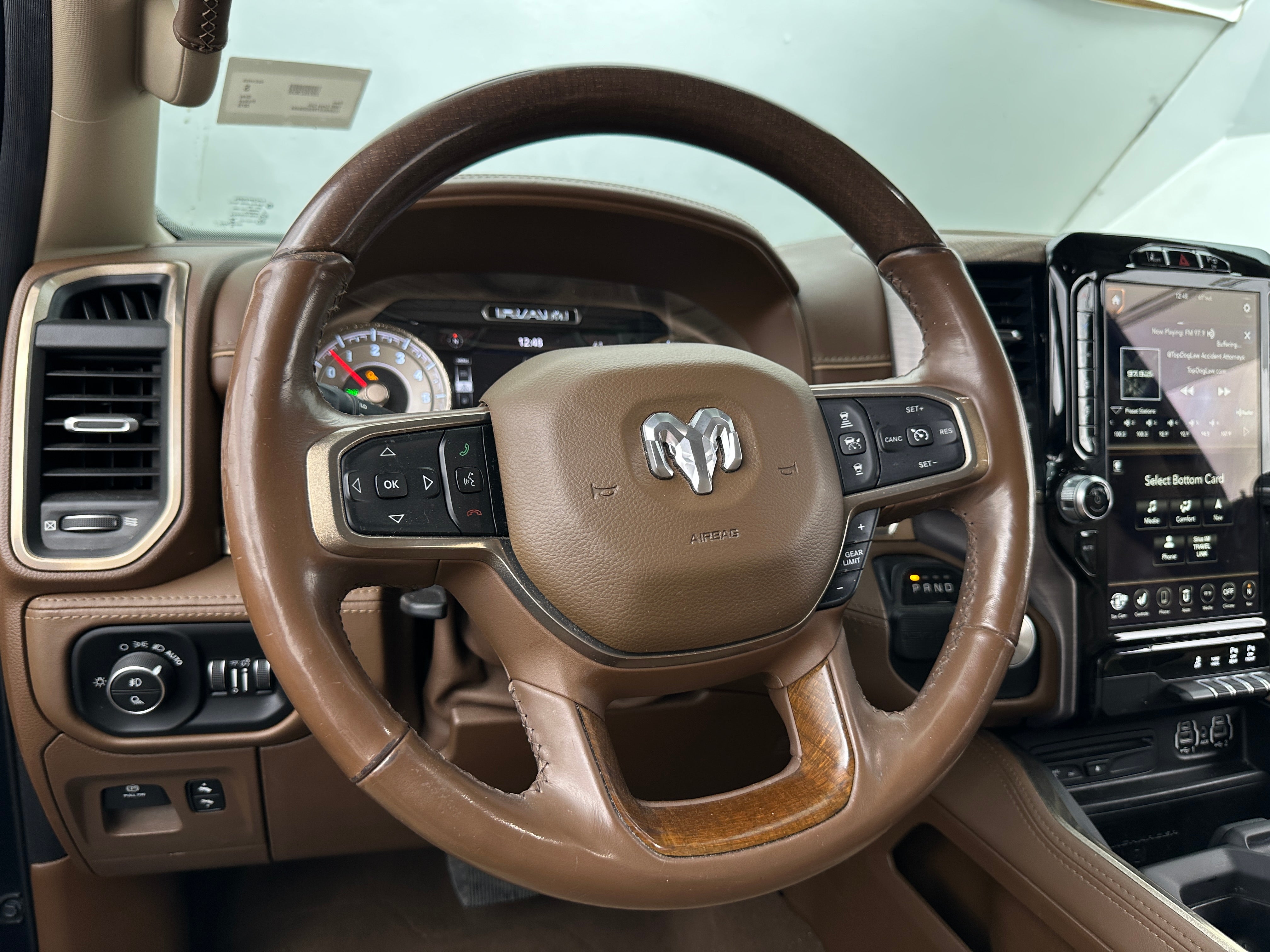 2019 RAM 1500 laramie Longhorn 4