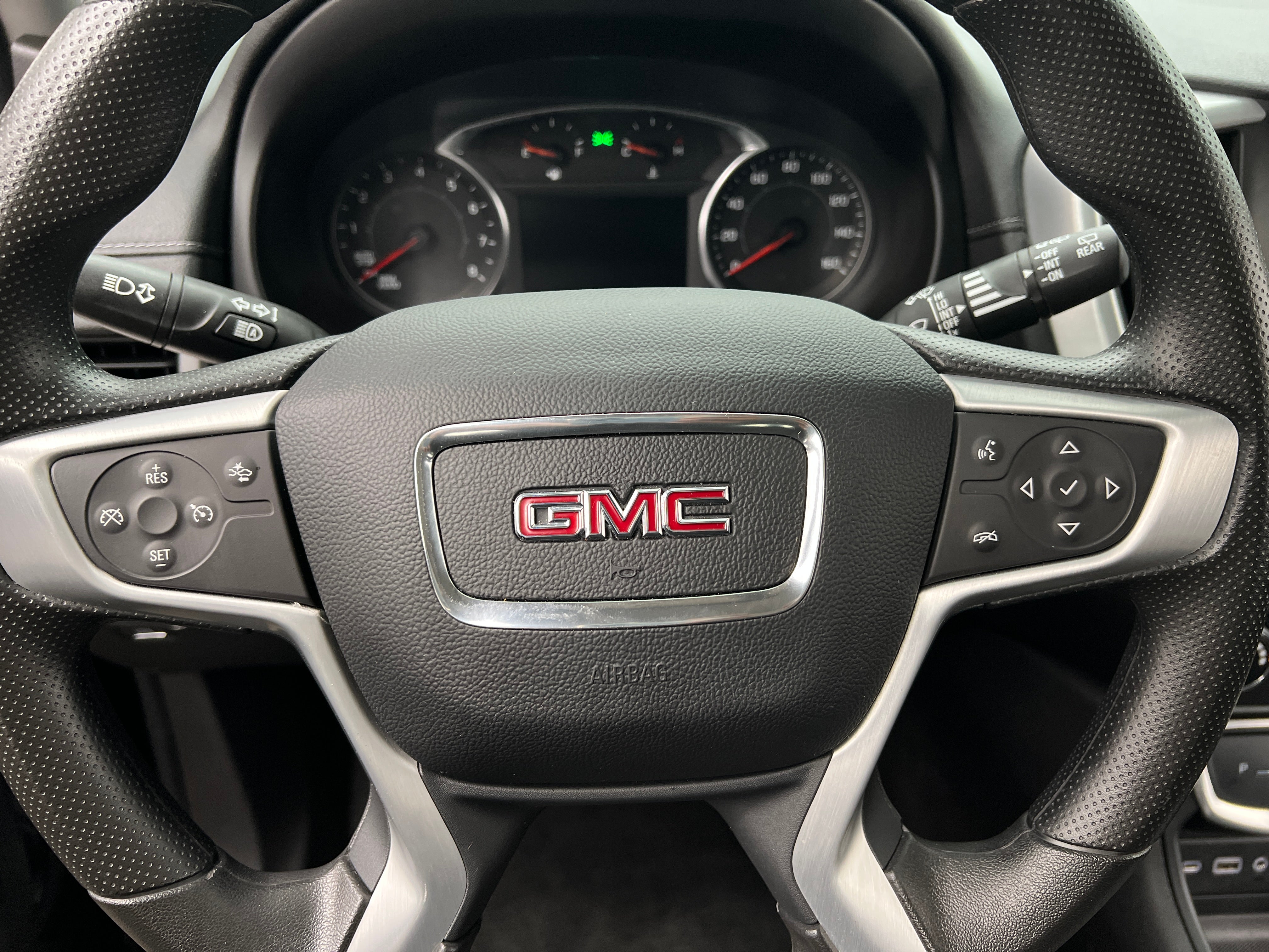 2024 GMC Terrain SLE 5