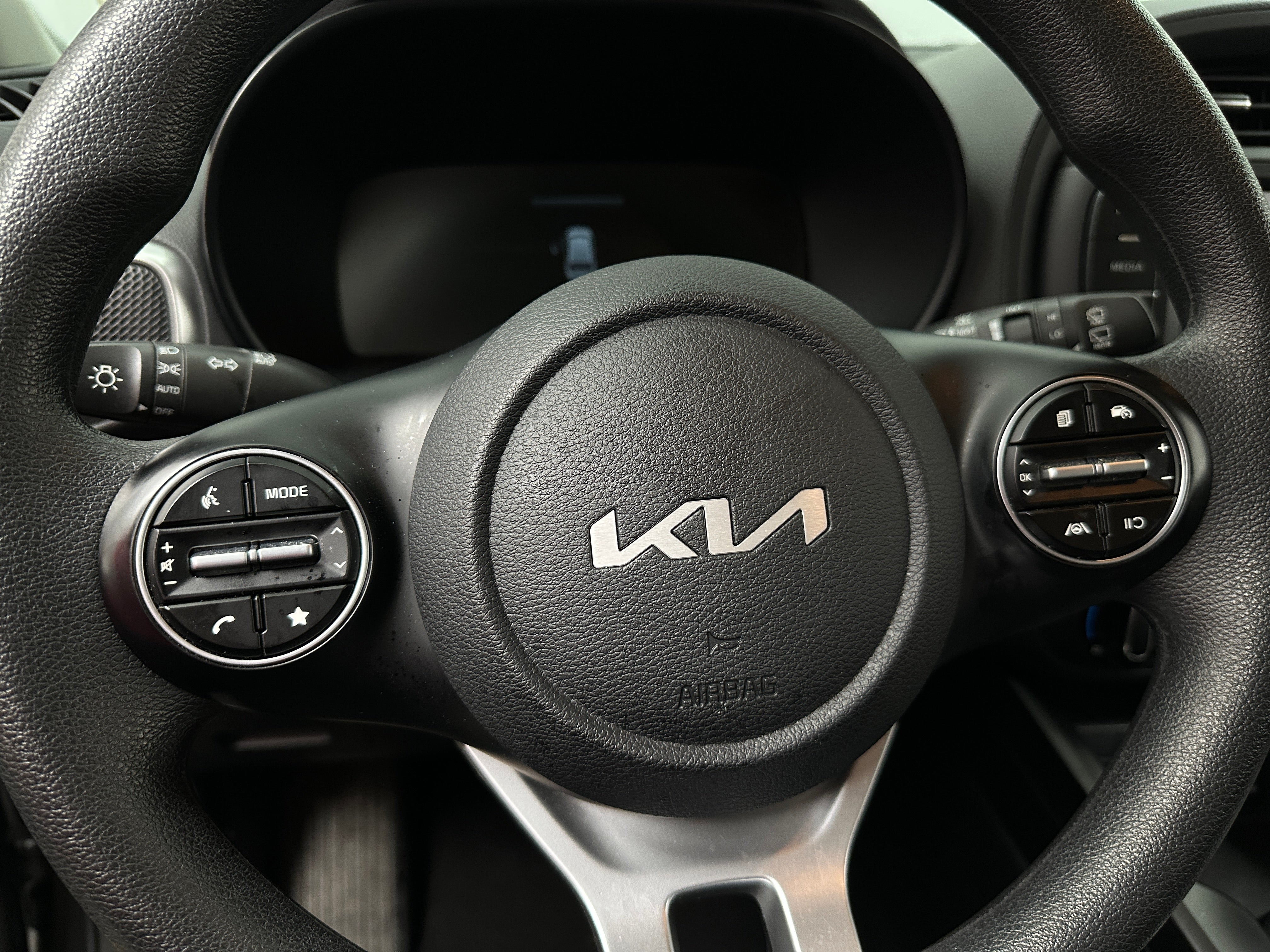 2023 Kia Soul LX 5