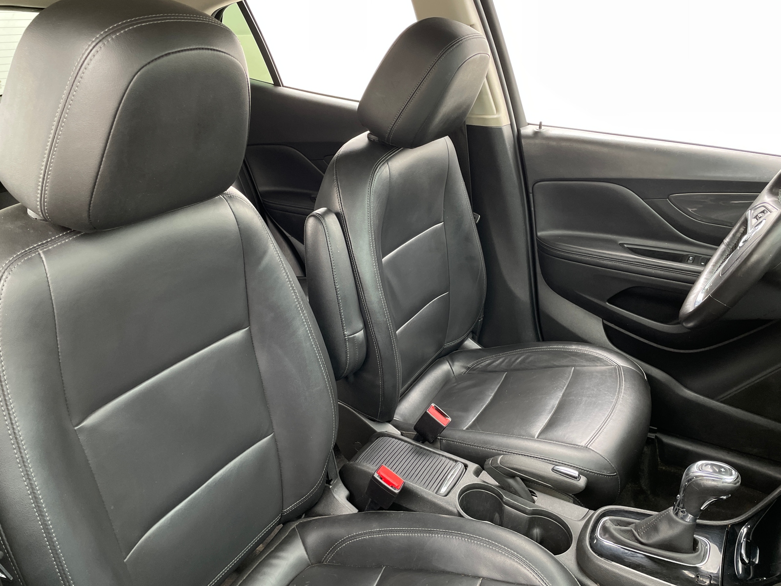 Thumbnail: 2018 Buick Encore - 2