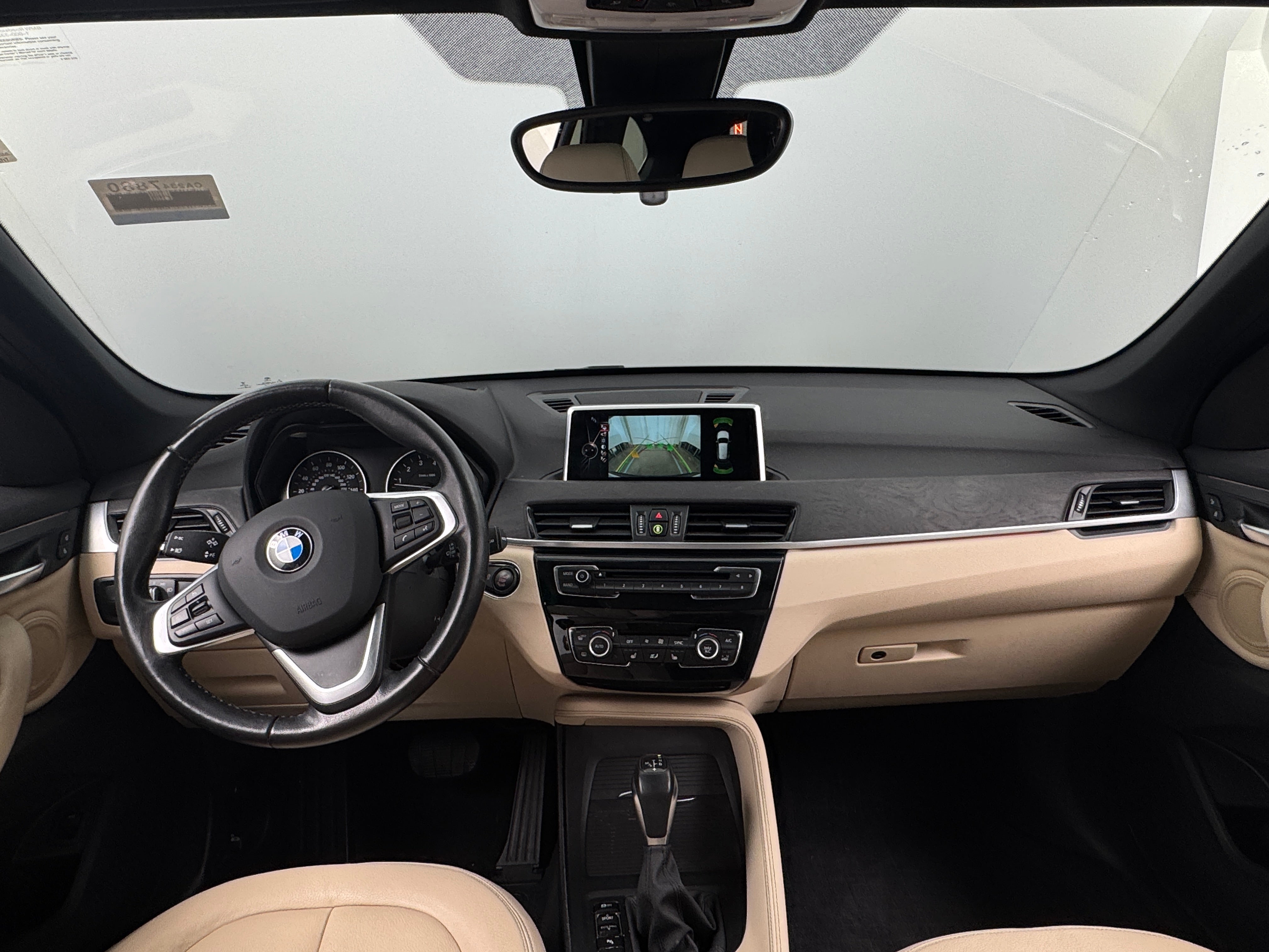 2017 BMW X1 xDrive28i 3