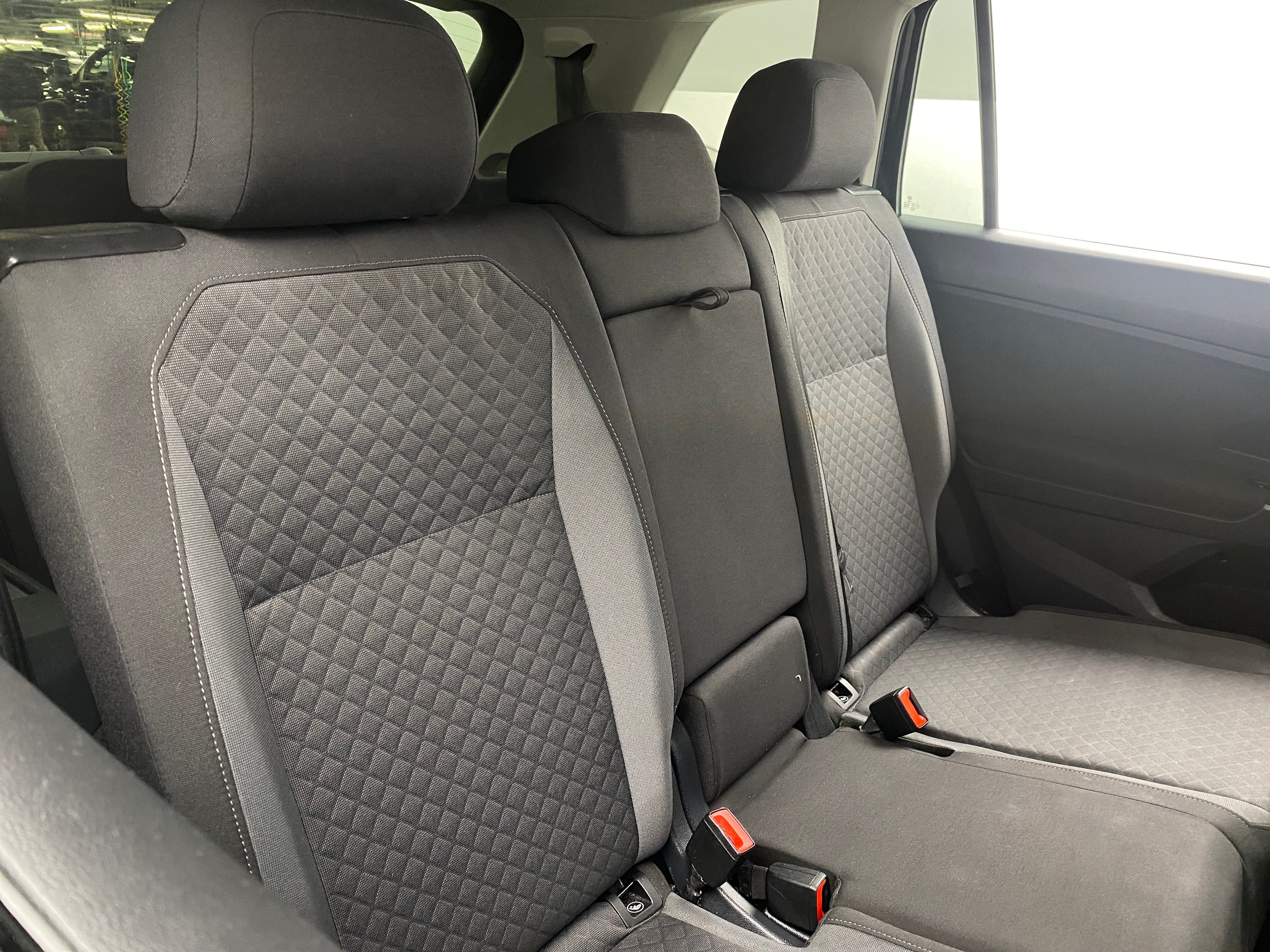 2020 Volkswagen Tiguan S 6