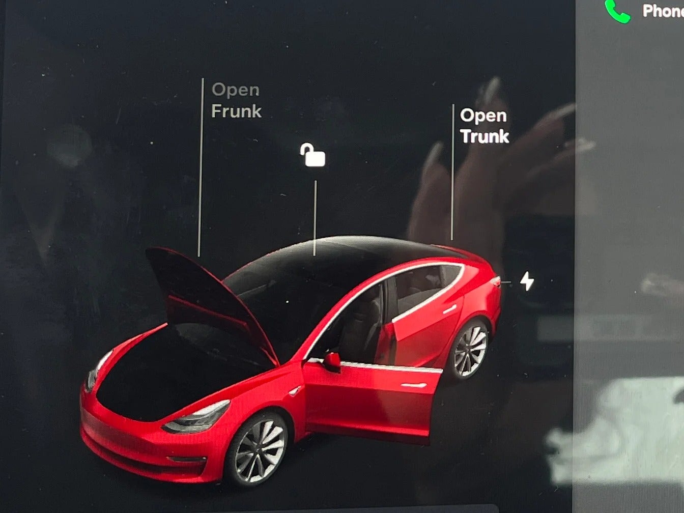 2018 Tesla Model 3 Long Range 3