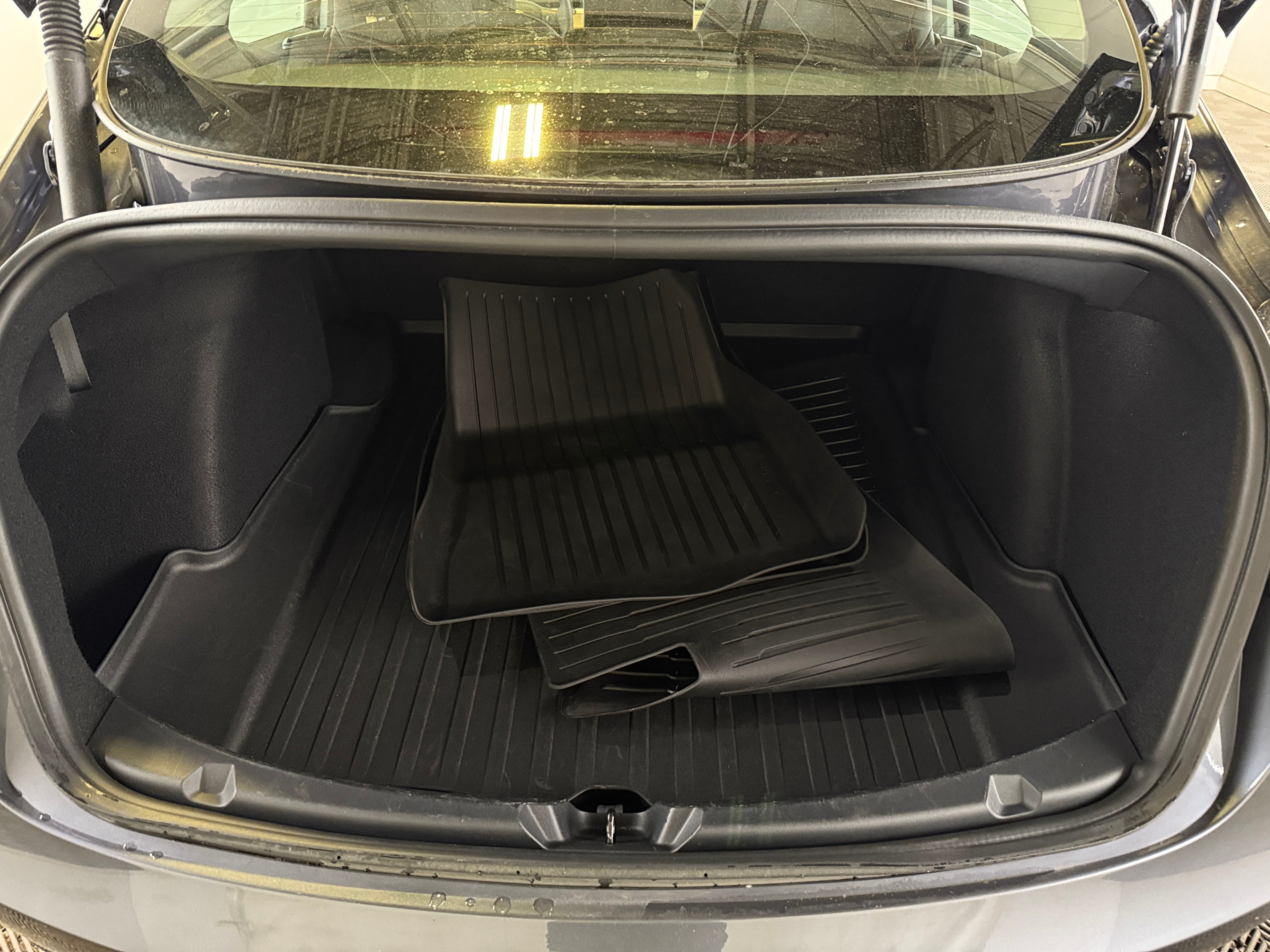 2023 Tesla Model 3 Standard Range 6