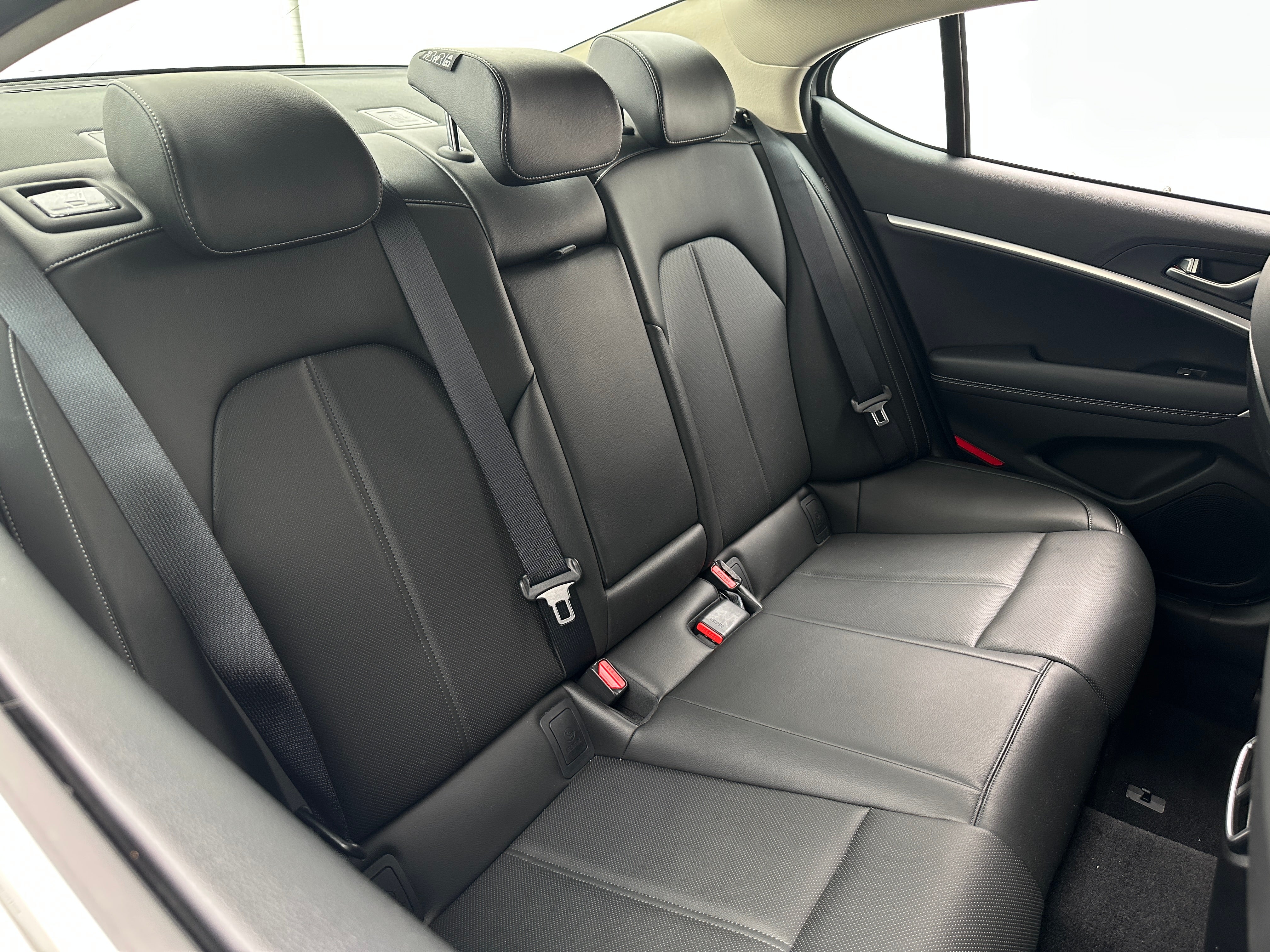 2024 Genesis G70 2.5T 5