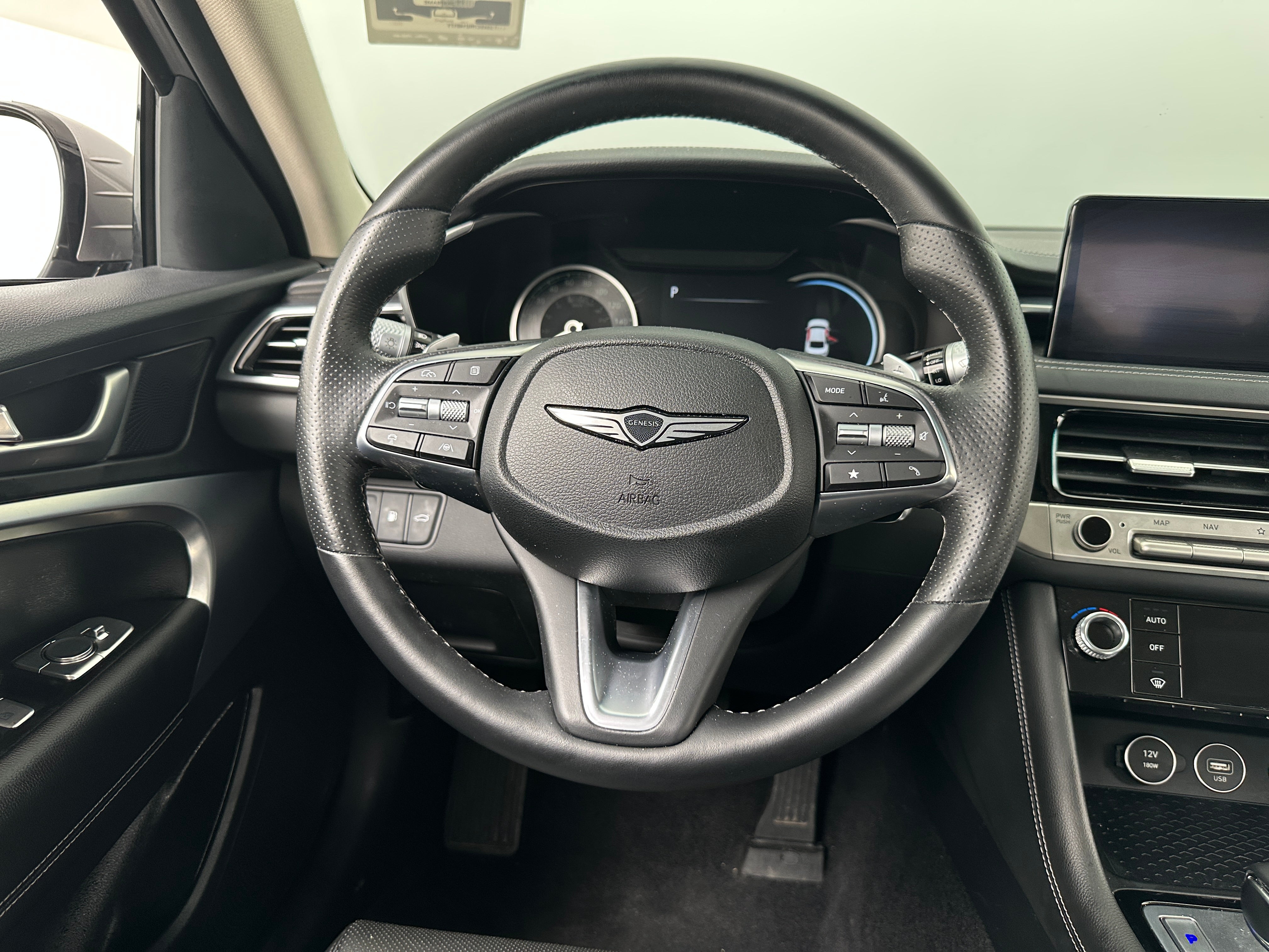 2024 Genesis G70 2.5T 4