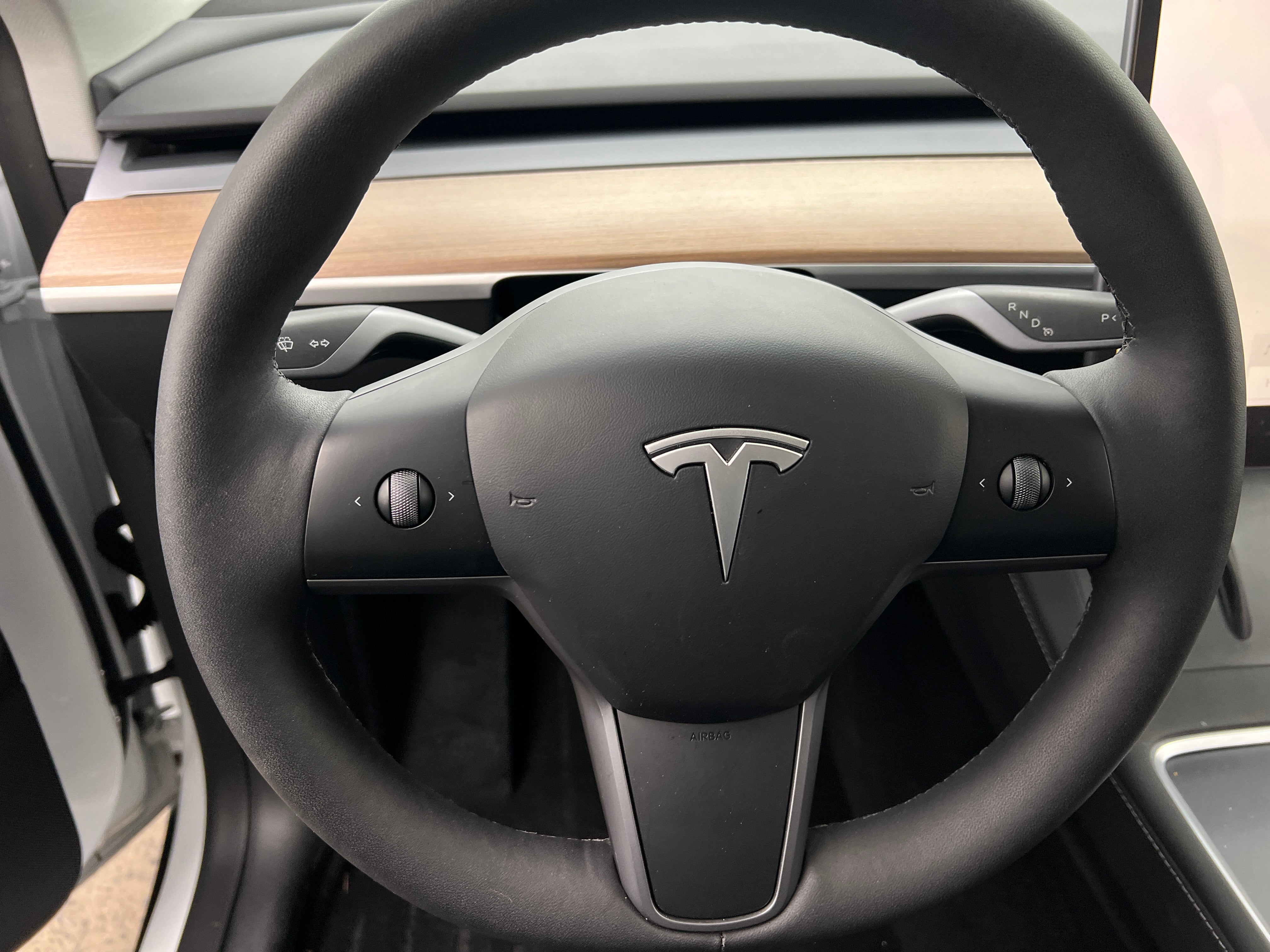 2023 Tesla Model Y Long Range 4
