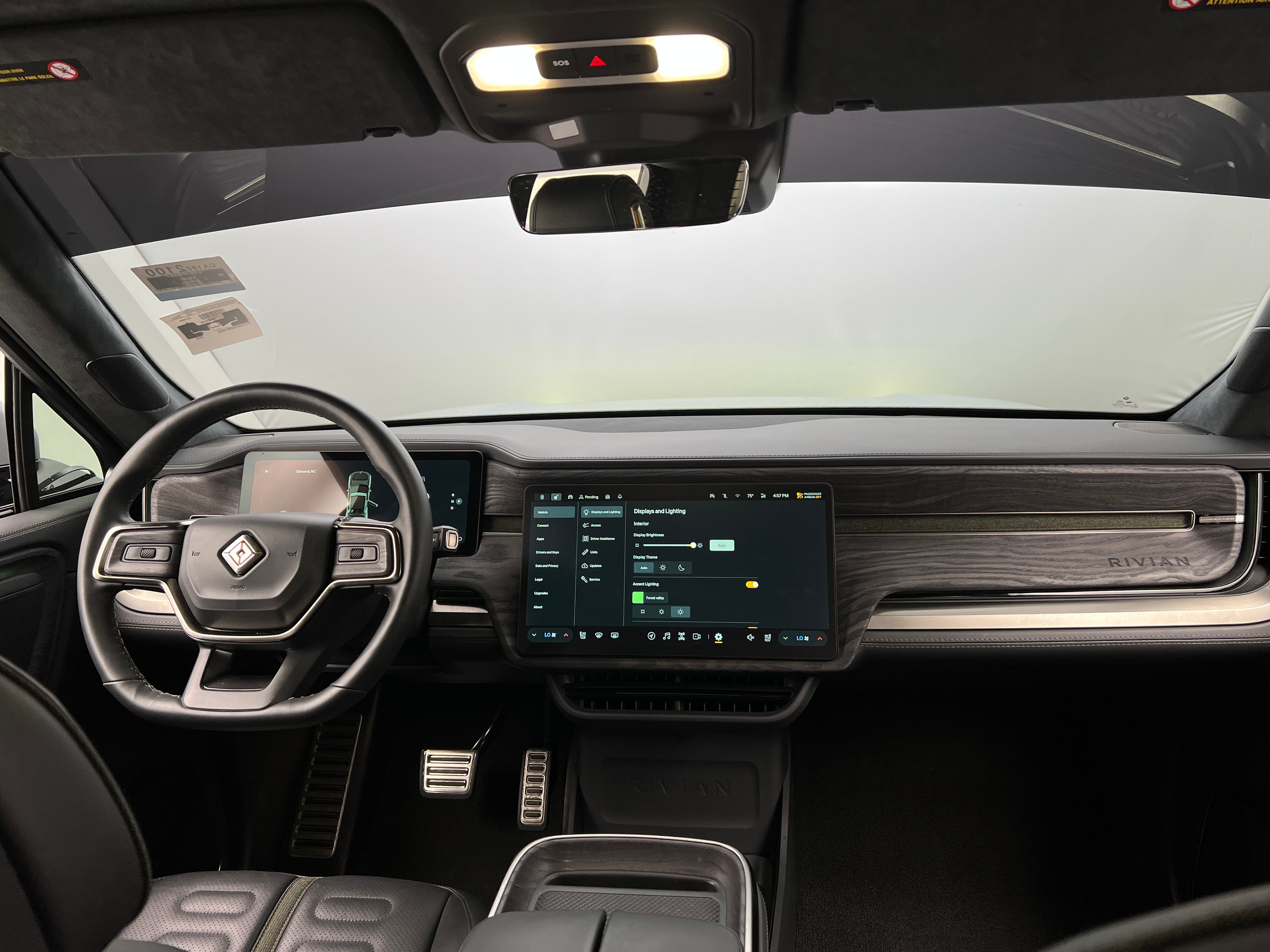 2022 Rivian R1T Adventure 2